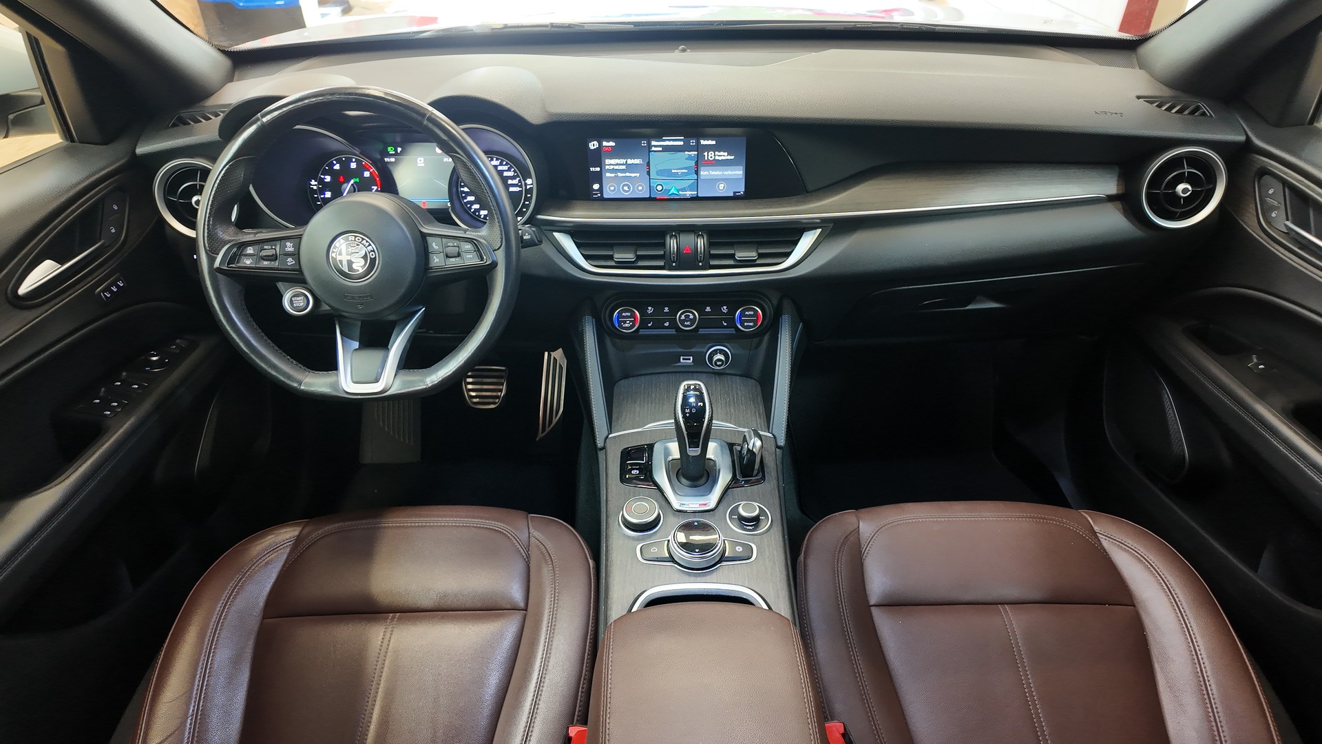 ALFA ROMEO Stelvio 2.0 Q4 280-image-8