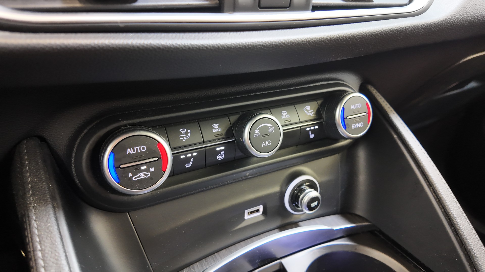 ALFA ROMEO Stelvio 2.0 Q4 280-image-24