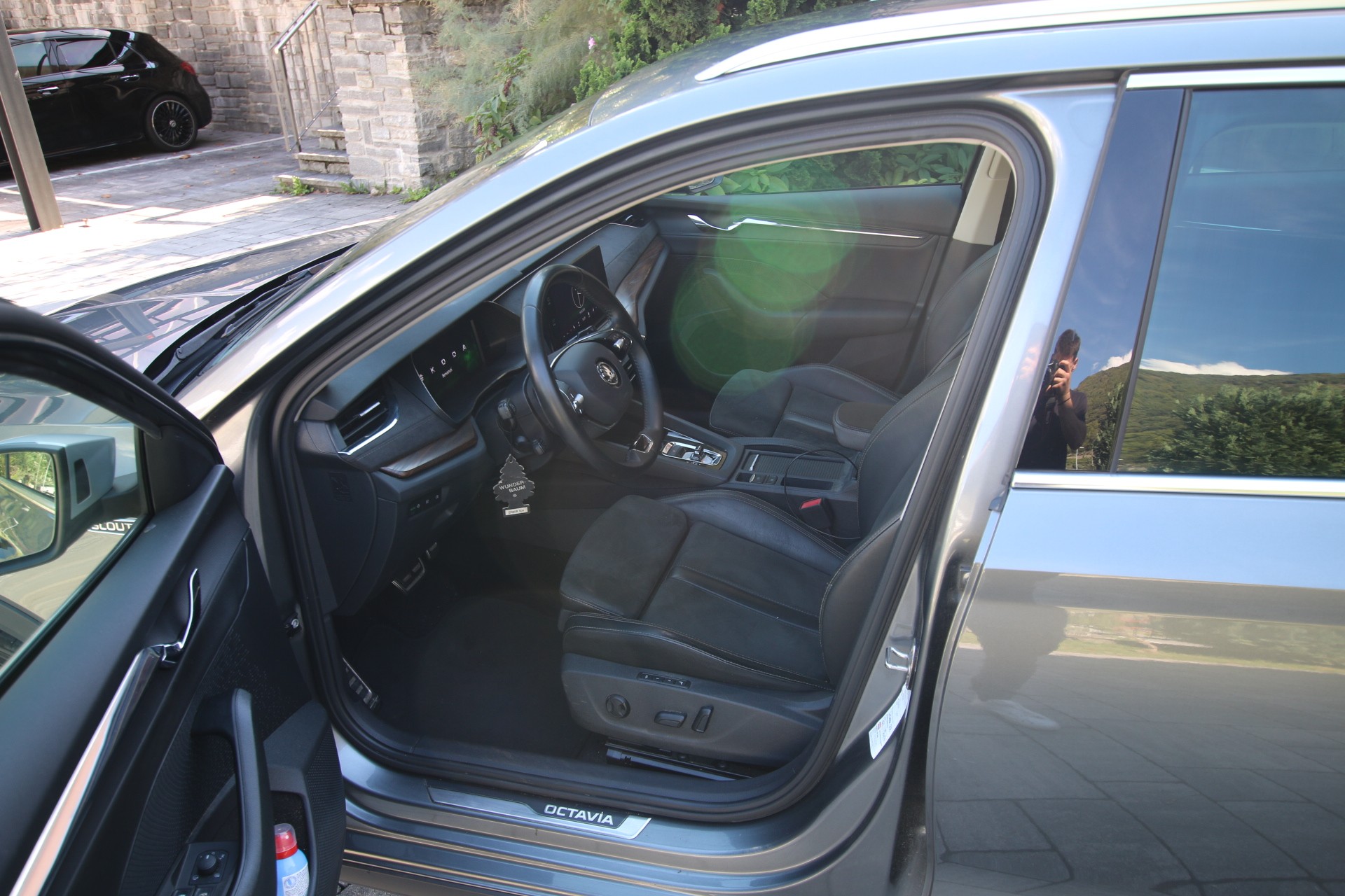 SKODA 2.0 TDI 4x4 DSG-image-3