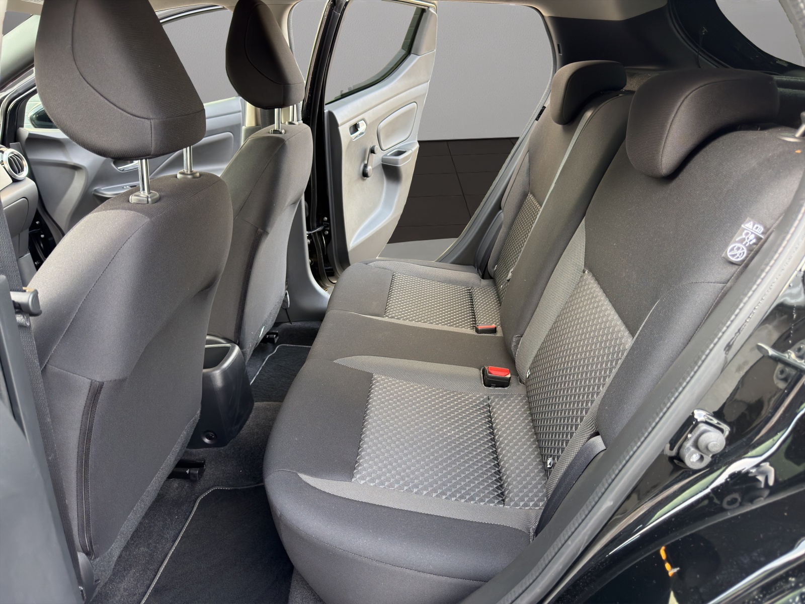 NISSAN Micra IG-T acenta Xtronic-image-12