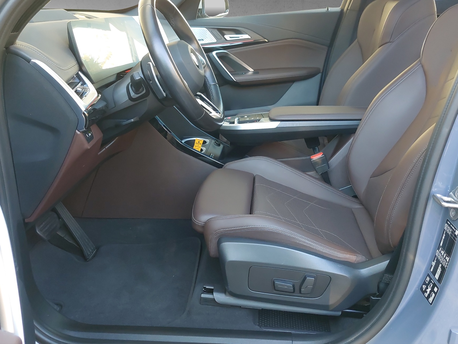BMW X1 xDrive 23d 48V xLine-image-15