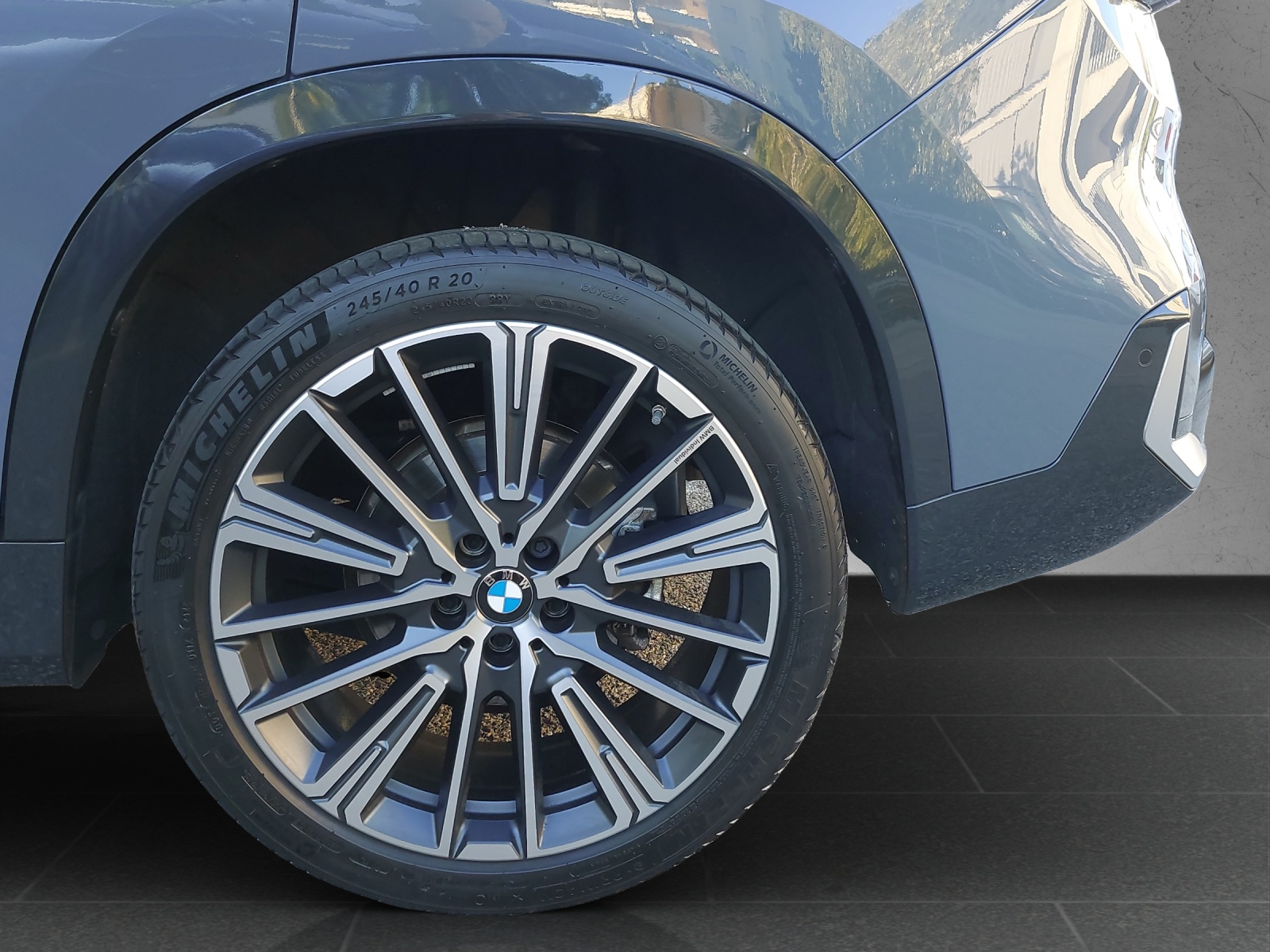 BMW X1 xDrive 23d 48V xLine-image-11