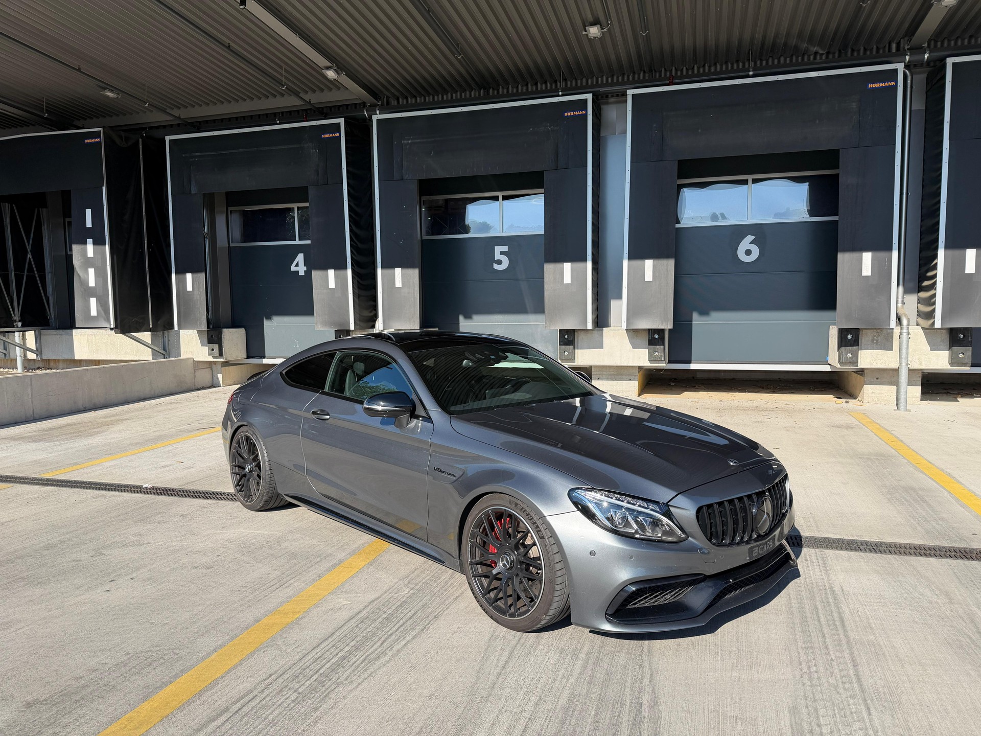 MERCEDES-BENZ C 63 S AMG-image-1