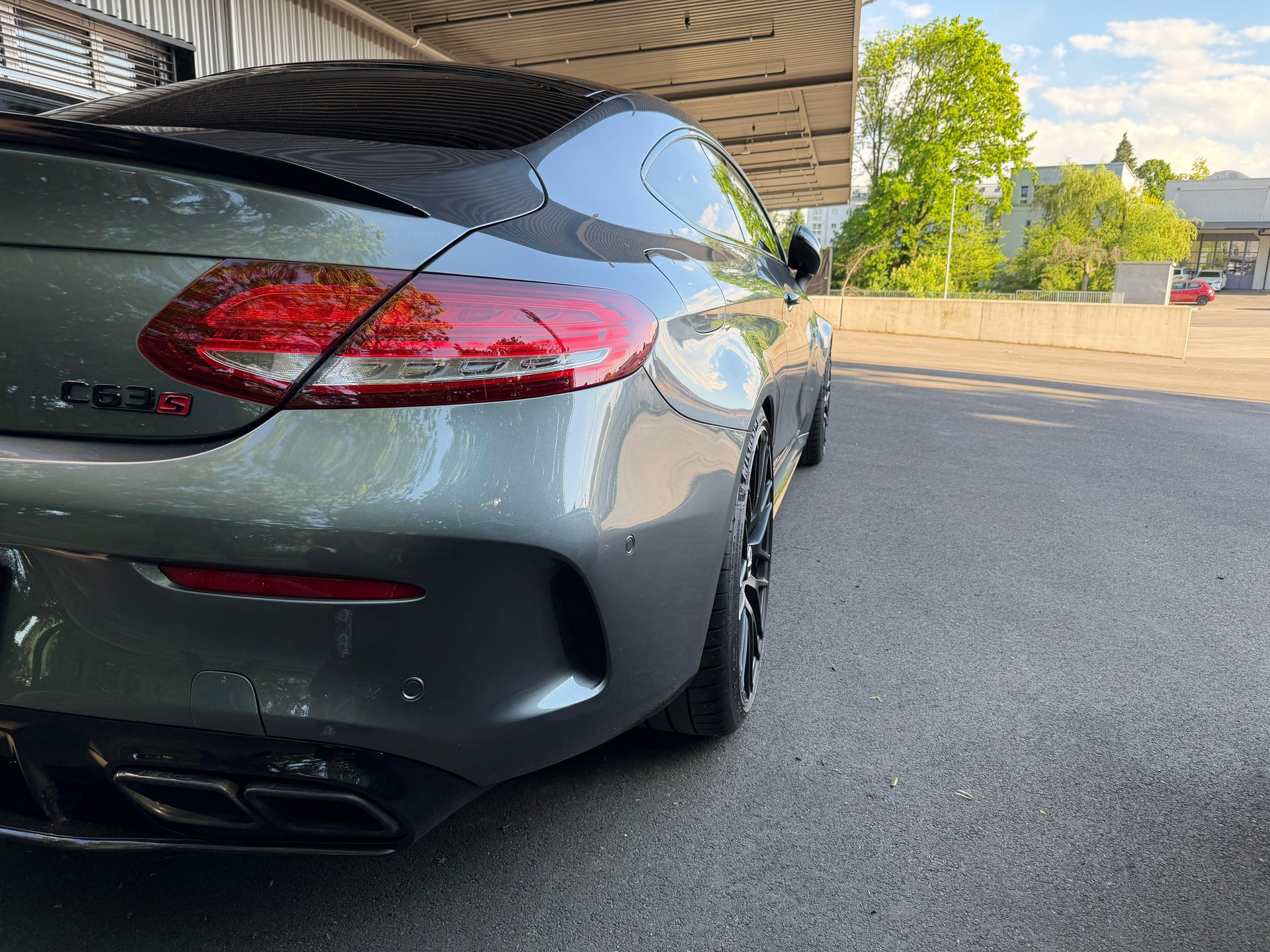 MERCEDES-BENZ C 63 S AMG-image-12