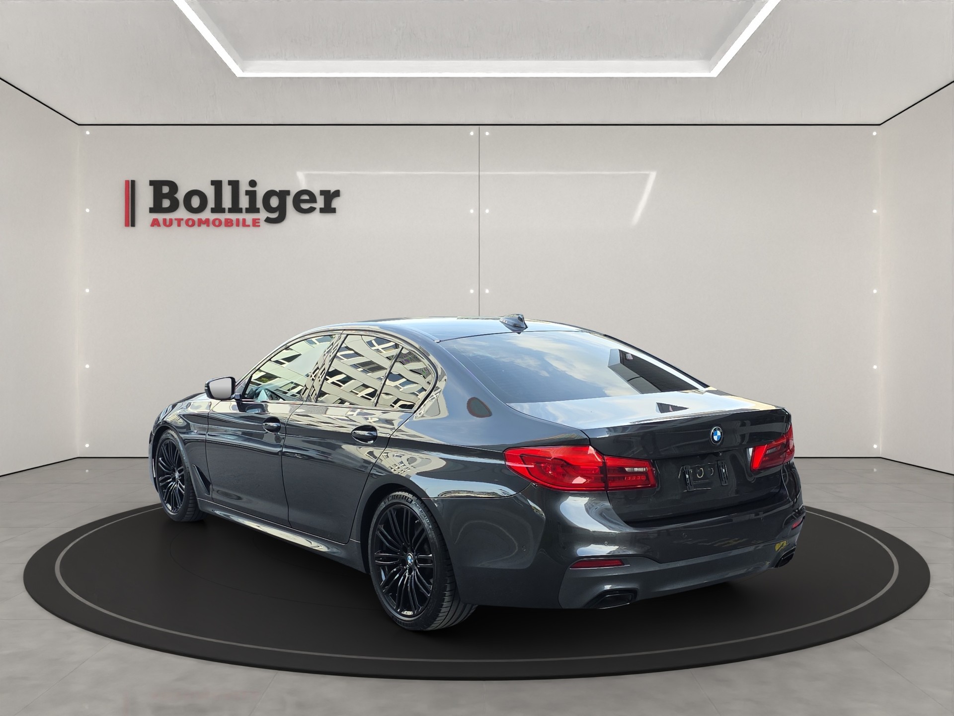 BMW 530d xDrive Pure M Sport Edition Steptronic-image-9