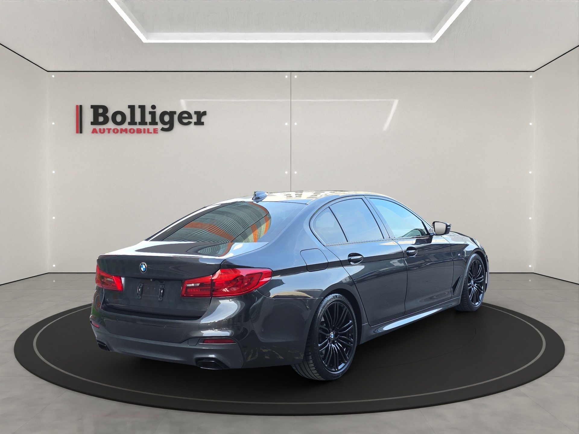 BMW 530d xDrive Pure M Sport Edition Steptronic-image-6