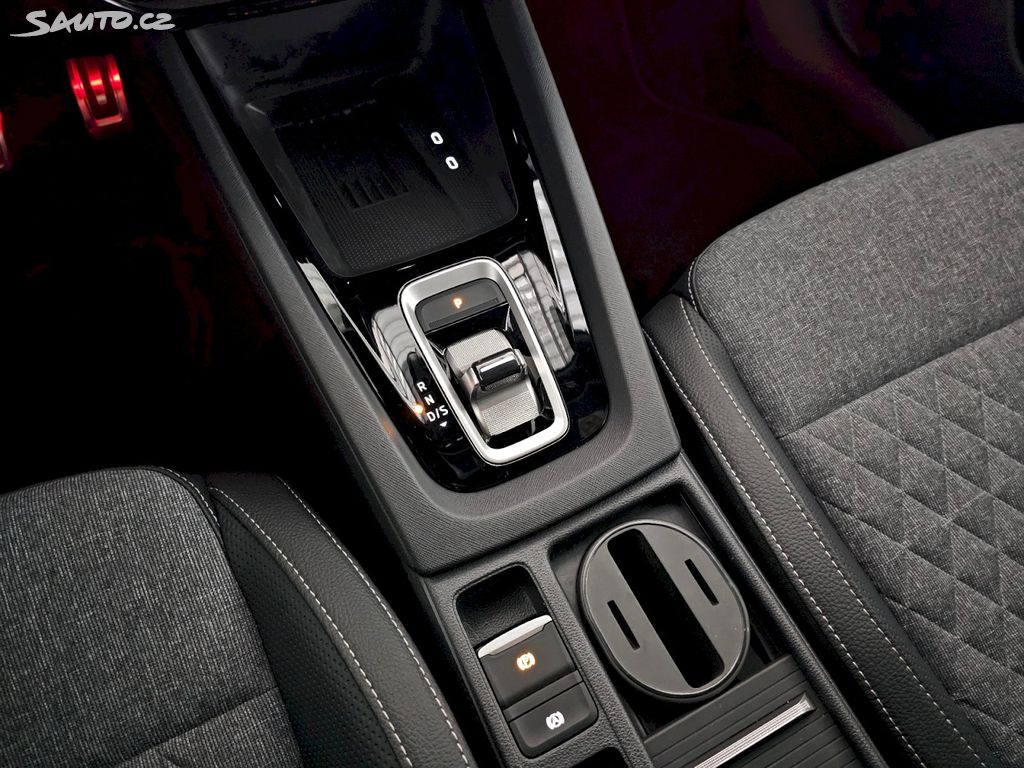 SKODA Octavia Combi 2.0 TSI DSG Sport Line 4x4 204PS *FACELIFT MODEL *Garantie 60M. oder. MAX: 100'000KM *Frontscheibenheizung-image-8
