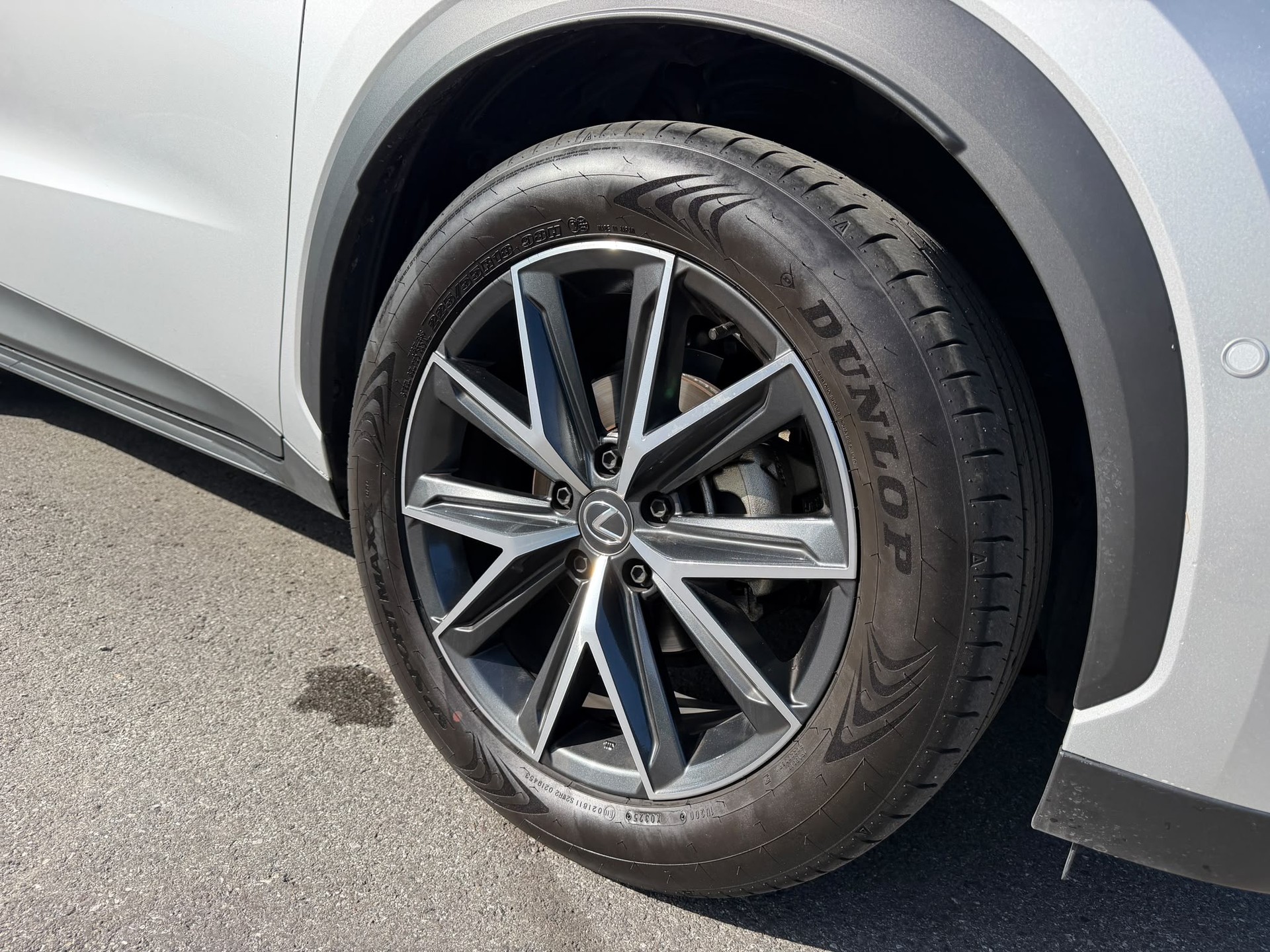 LEXUS 1.5 Hybrid Cool AWD-image-6