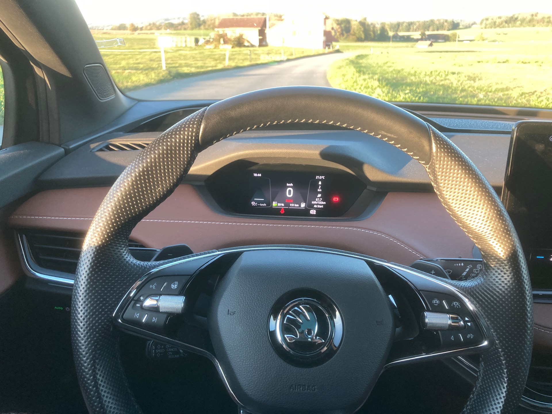 SKODA Enyaq iV 80x Founders Edition-image-11