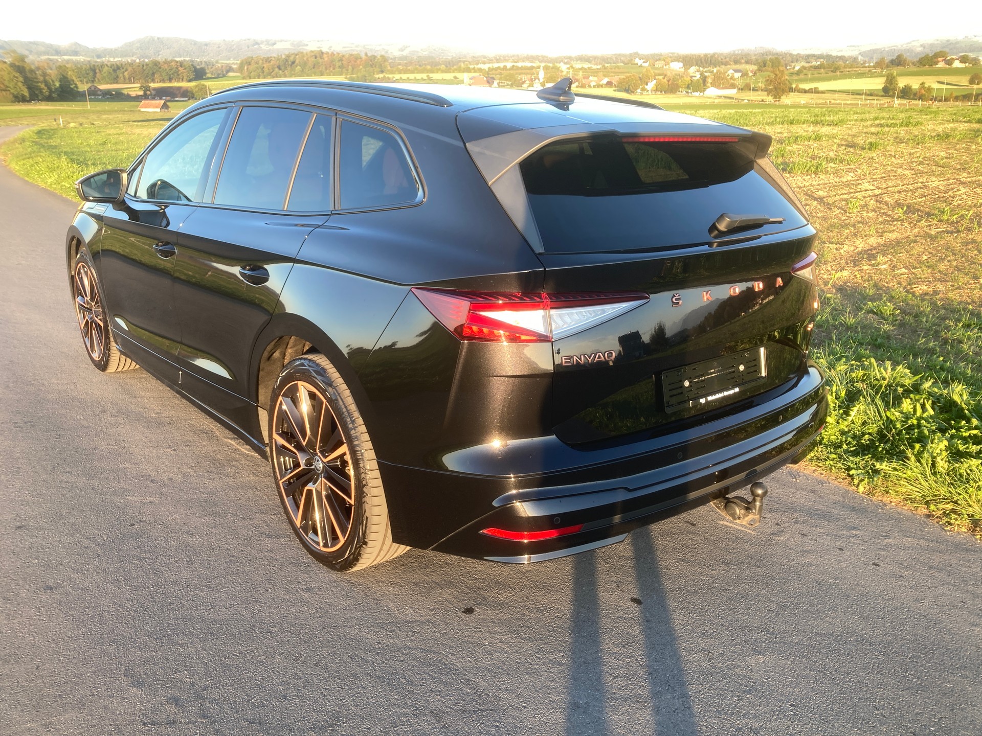 SKODA Enyaq iV 80x Founders Edition-image-2