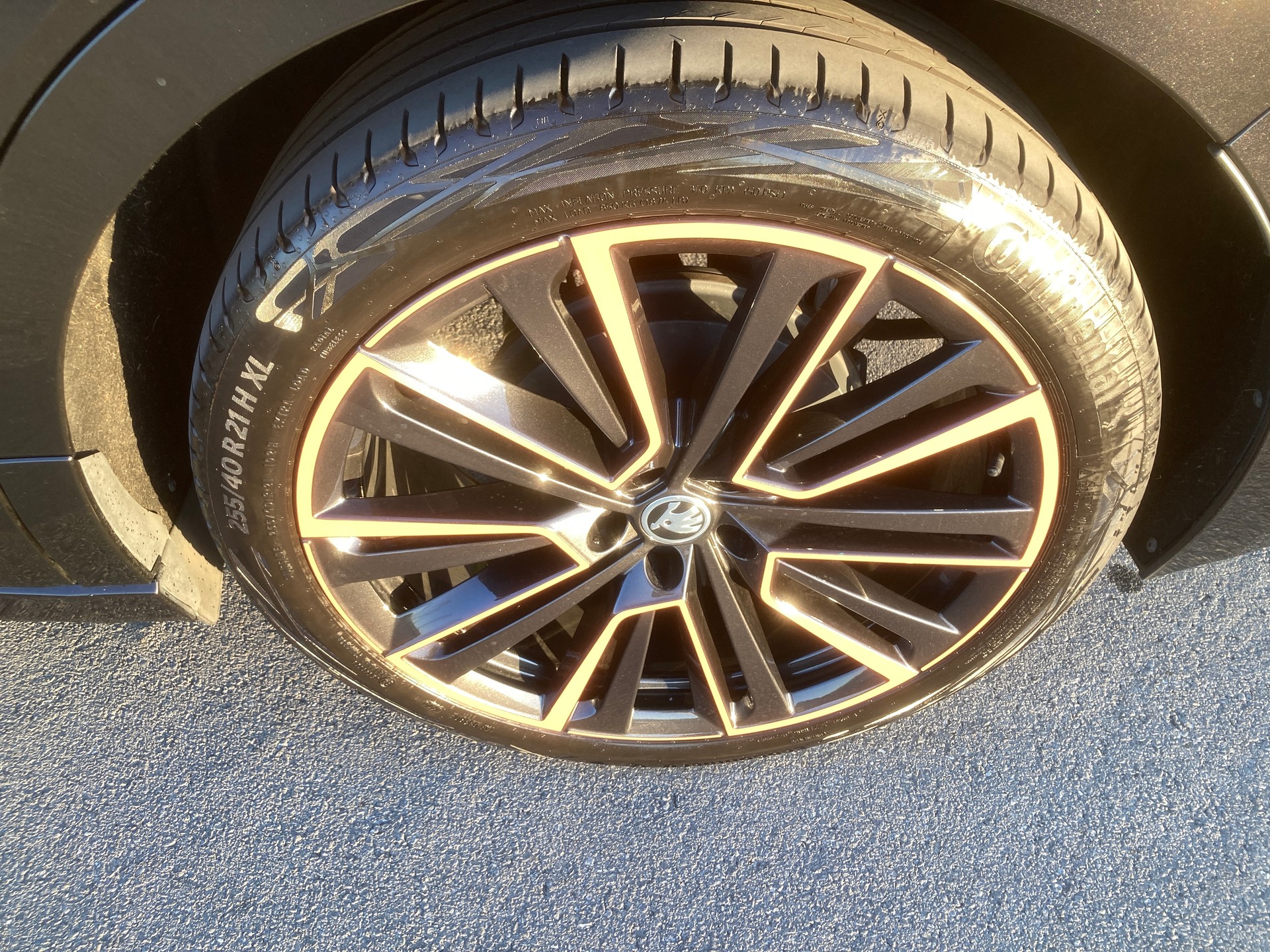 SKODA Enyaq iV 80x Founders Edition-image-5