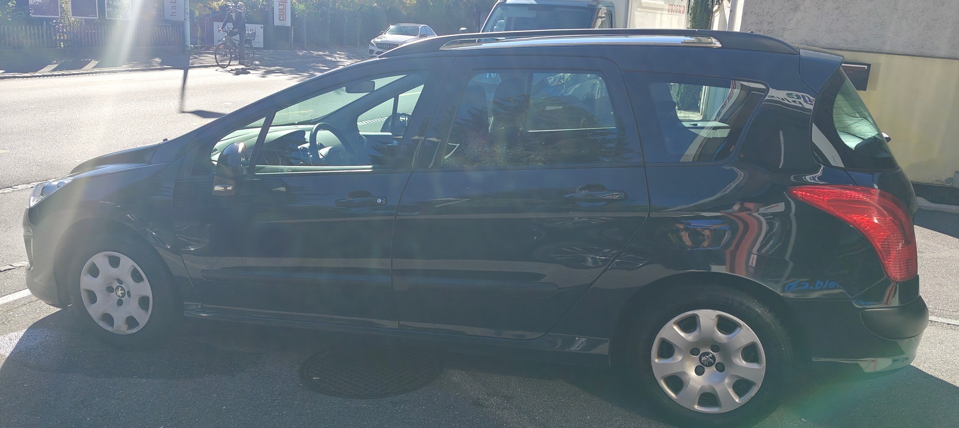 PEUGEOT 308 SW 1.6 HDI Active EGS6-image-4