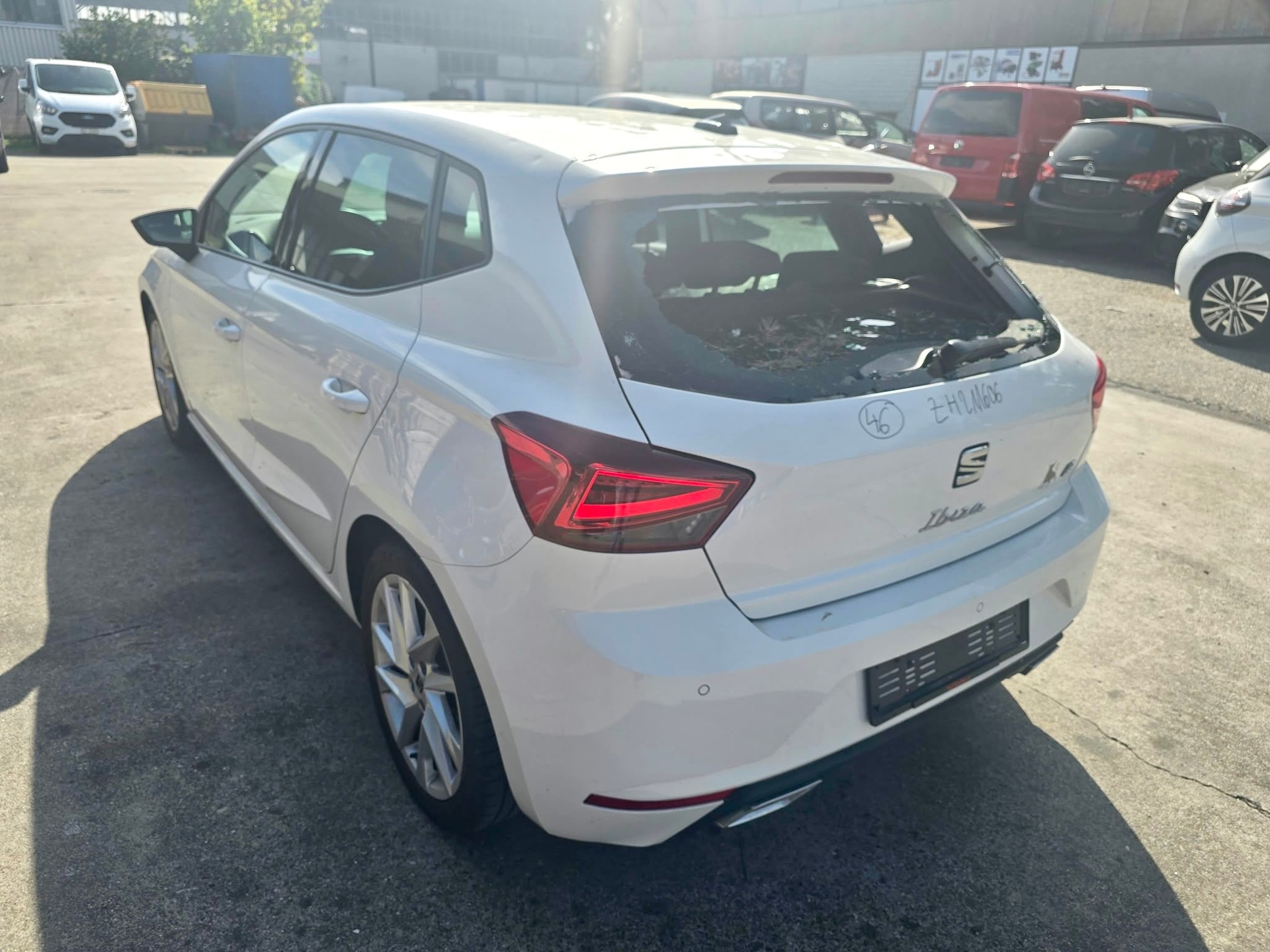 SEAT Ibiza 1.0 EcoTSI Hola FR DSG-image-2