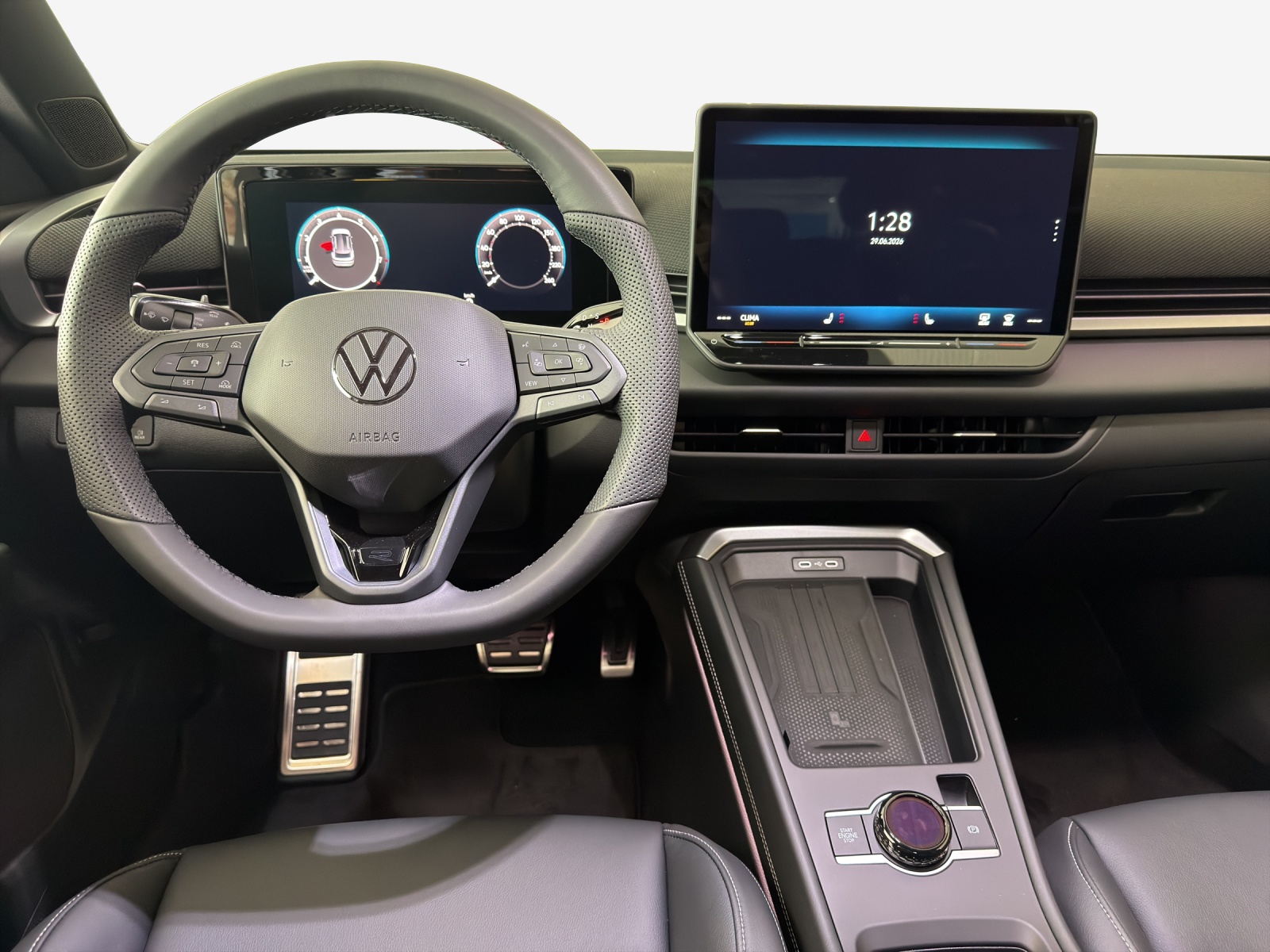 VW T-Roc 1.5 eTSI mHEV R-Line DSG-image-8