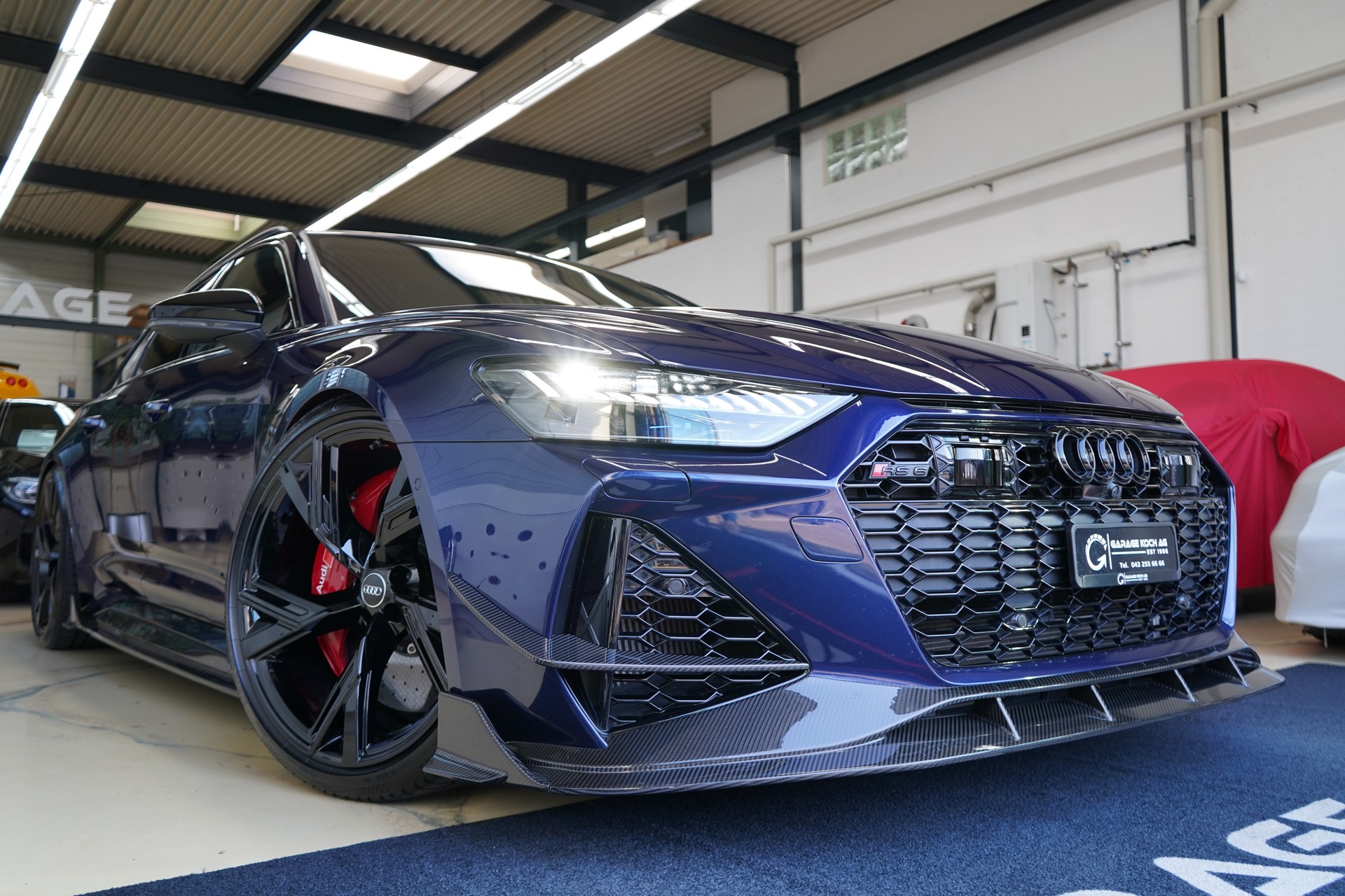 AUDI RS6 Avant 4.0 TFSI V8 quattro / Exklusiv Carbon Kit **-image-13