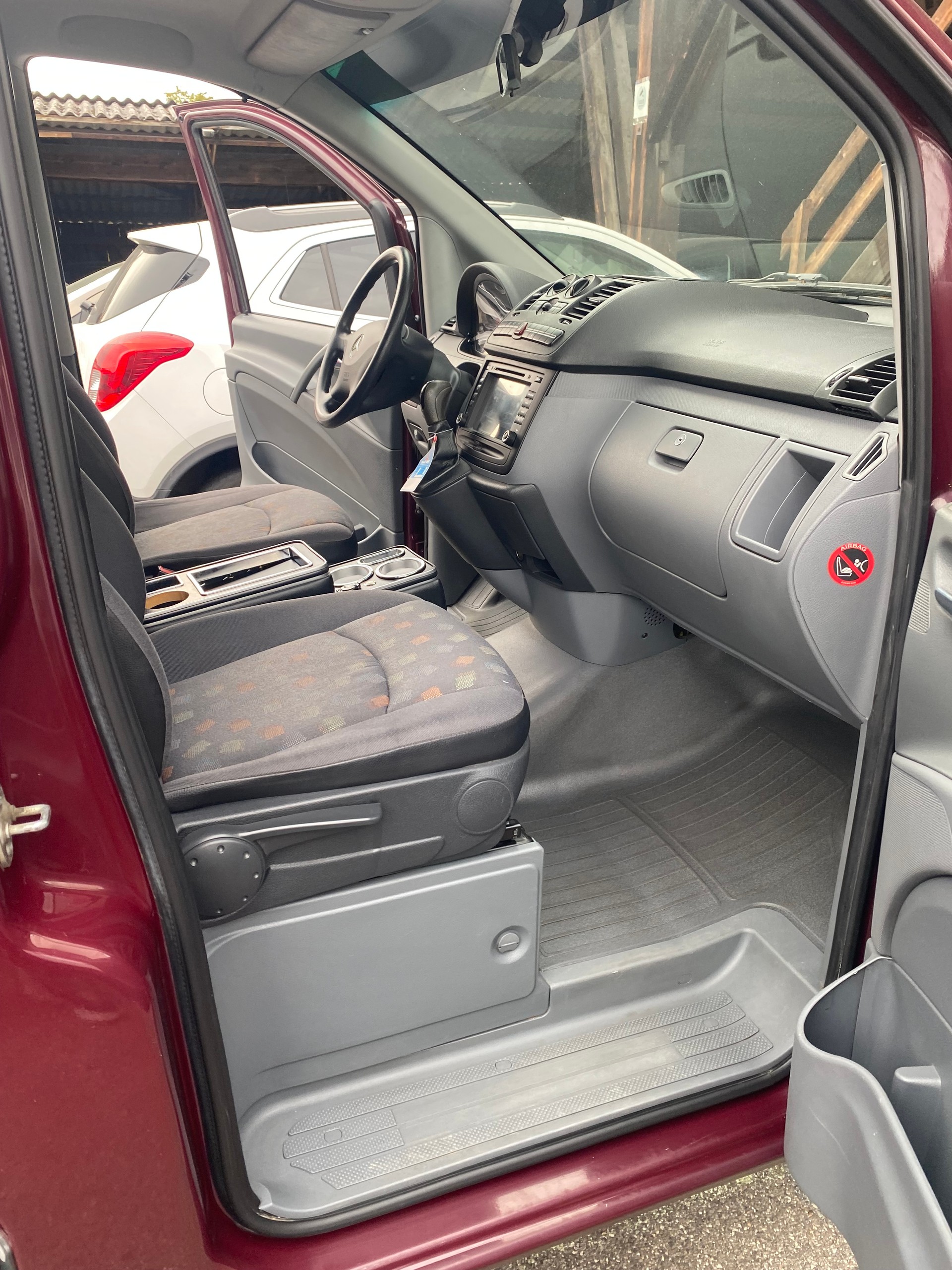 MERCEDES-BENZ Vito 115 CDI 4x4-image-12