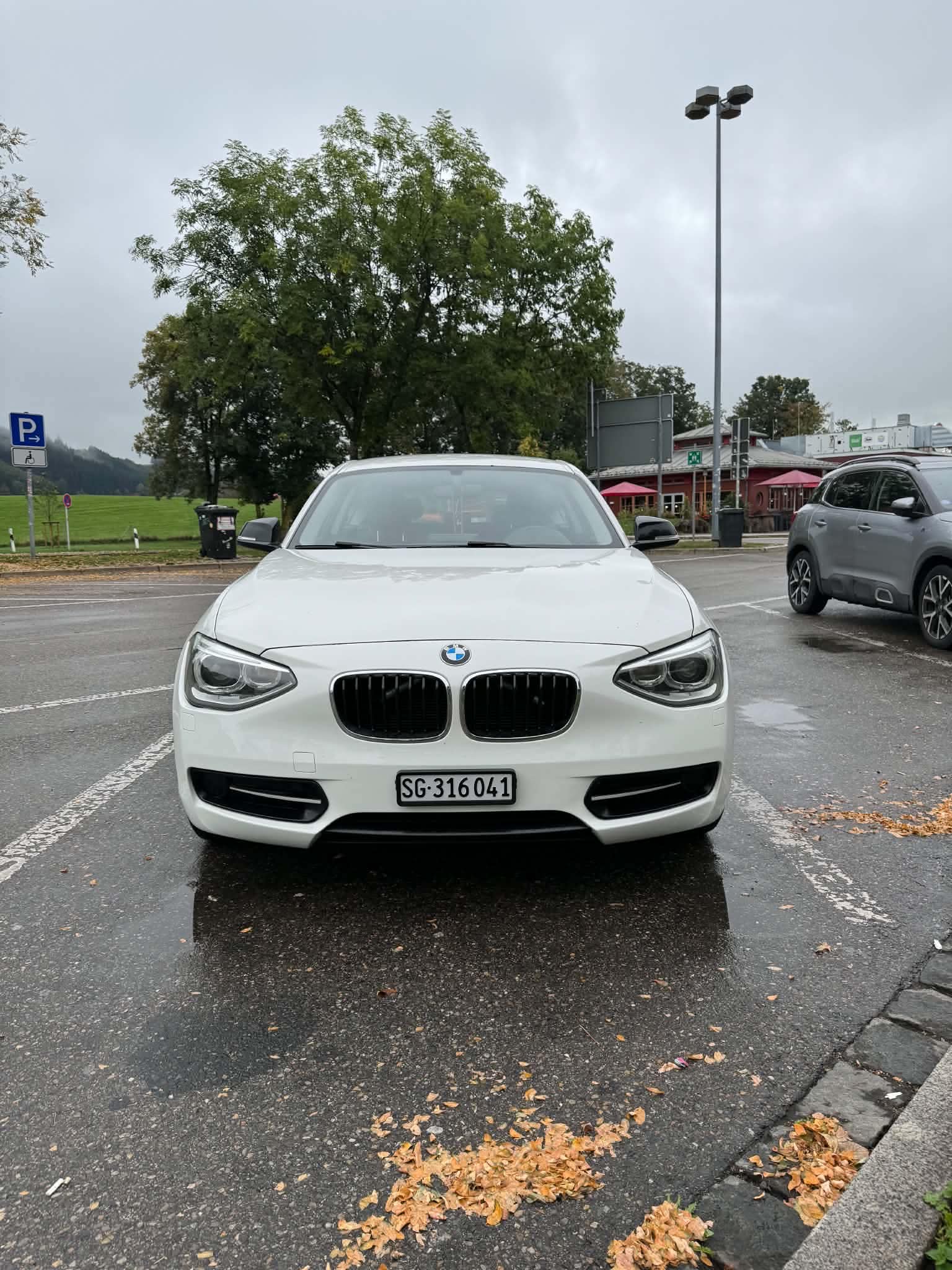 BMW 116d-image-0