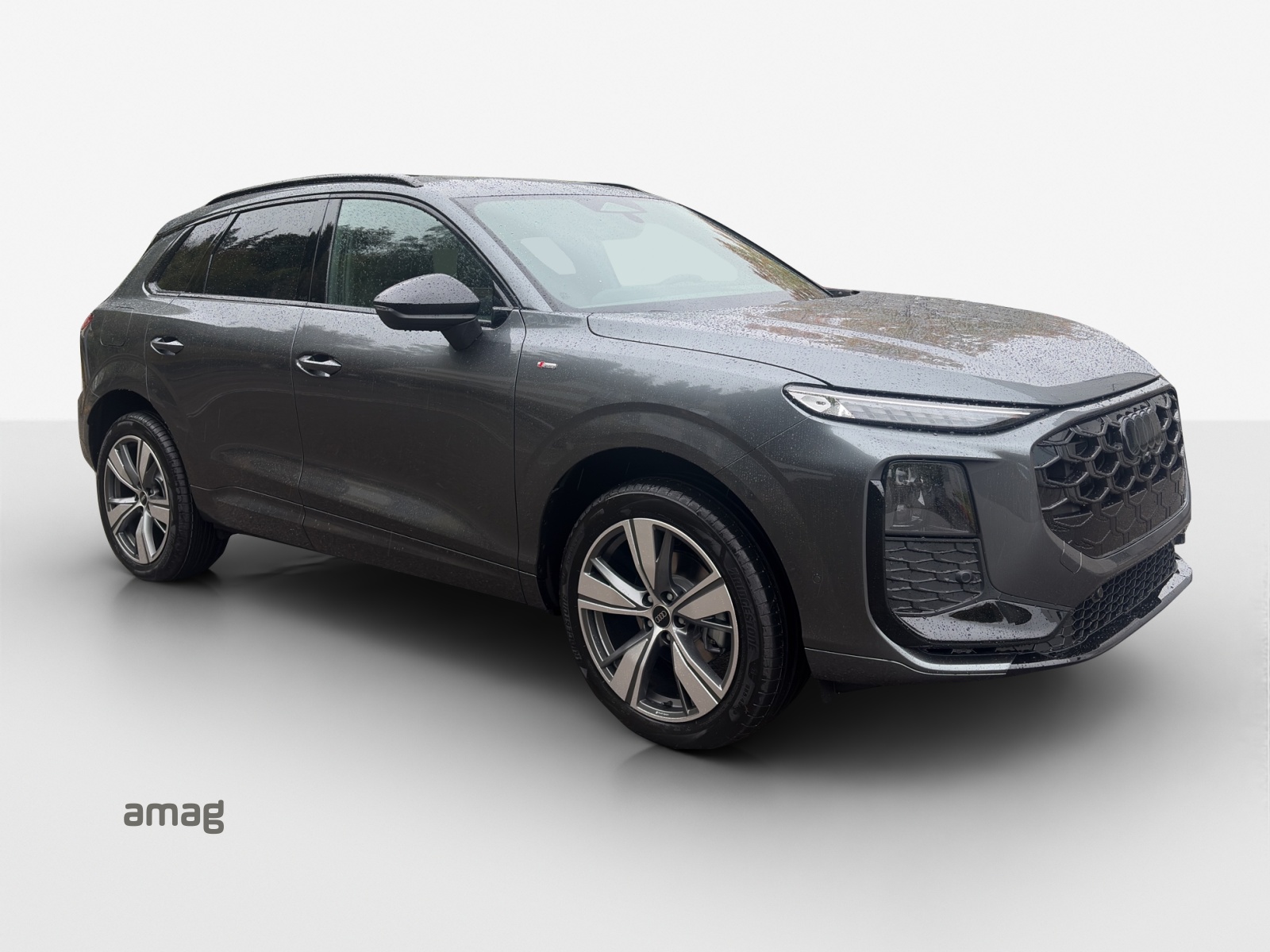 AUDI Q3 SUV 110 kW TFSI S tronic-image-5