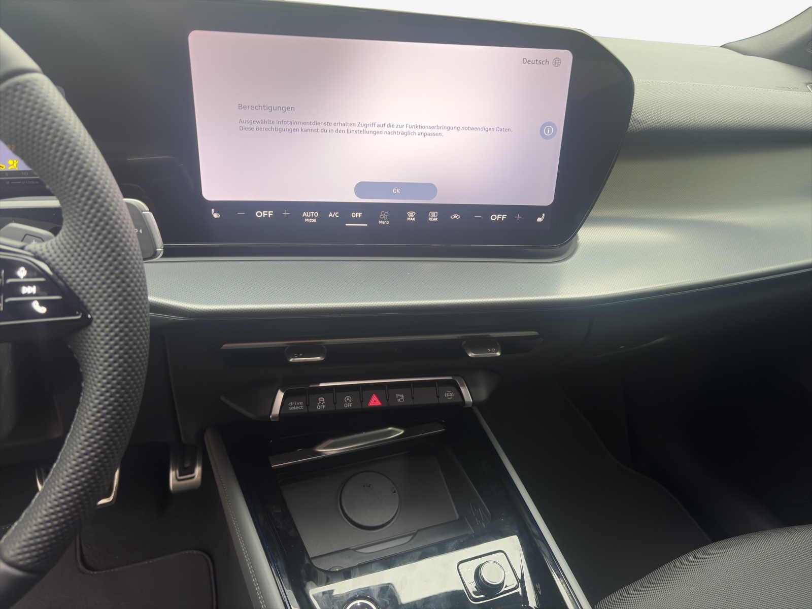 AUDI Q3 SUV 110 kW TFSI S tronic-image-10