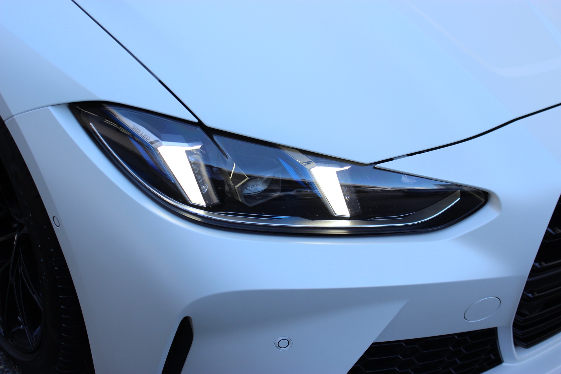 BMW M4 Coupé Competition M xDrive Individual *Frozen Brilliant White Metallic* 🎉1.88%-LEASINGAKTION🎉-image-7