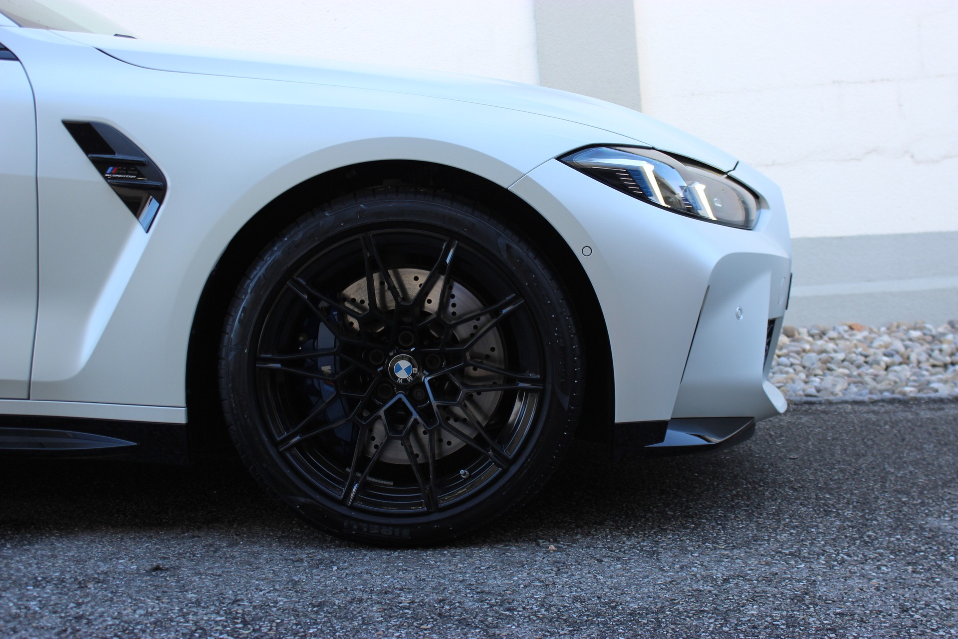 BMW M4 Coupé Competition M xDrive Individual *Frozen Brilliant White Metallic* 🎉1.88%-LEASINGAKTION🎉-image-6