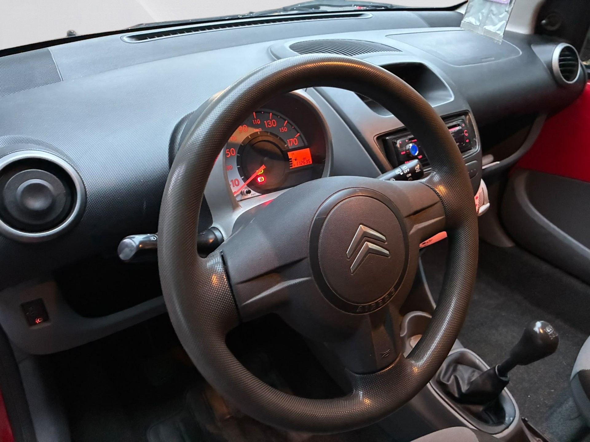 CITROEN C1 1.0i Essentiel (X)-image-8