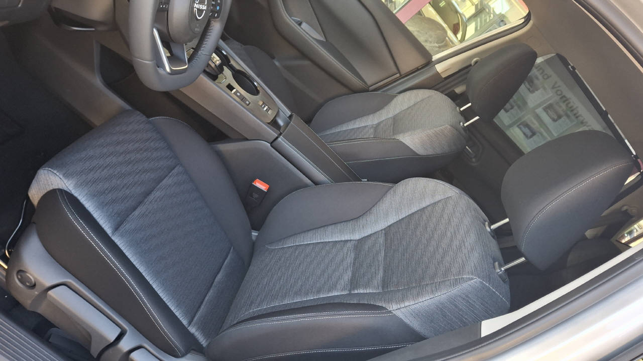 NISSAN X-Trail 1.5 VC-T N-Connecta e-4orce-image-9