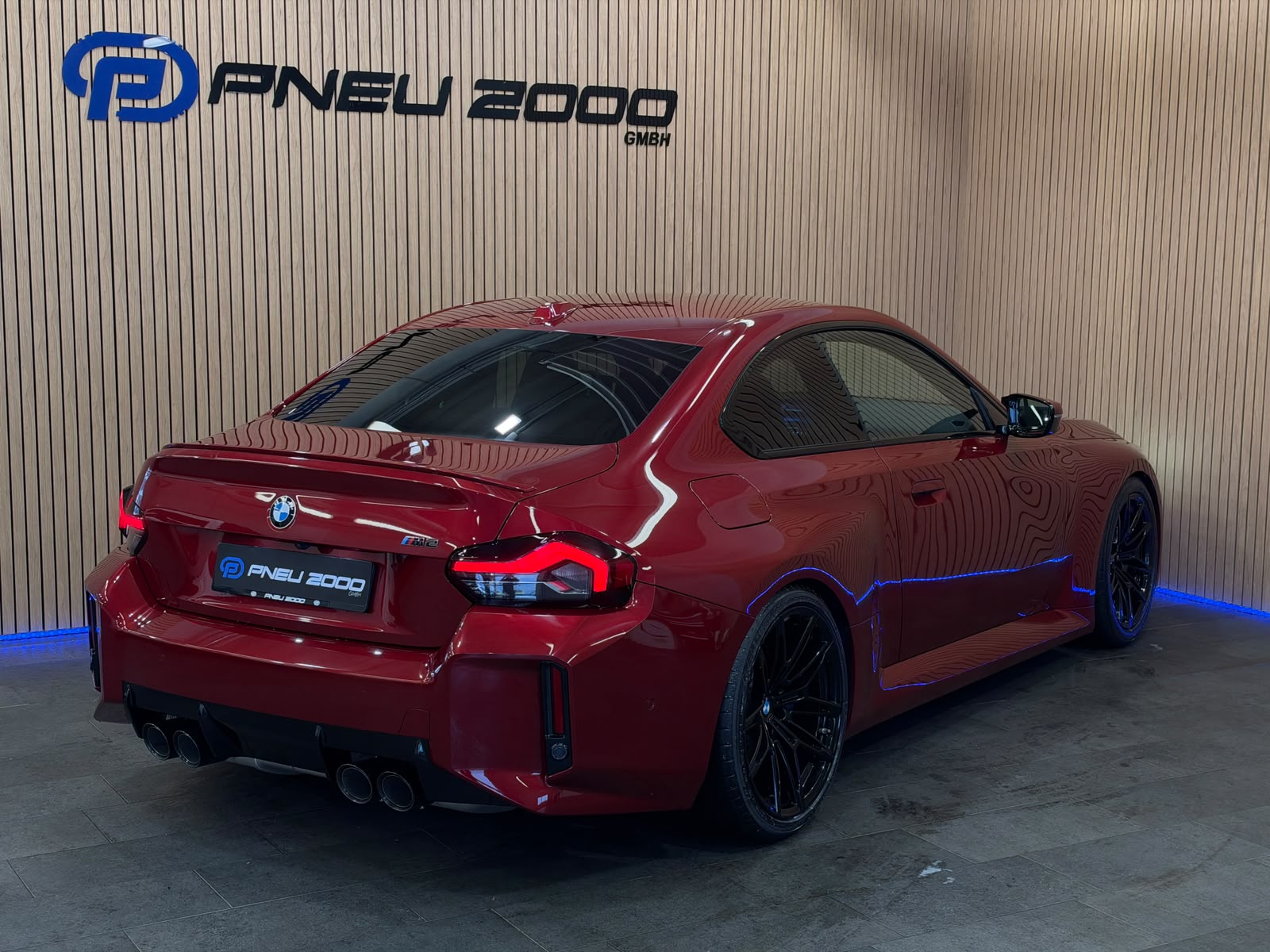 BMW M2 Steptronic *Fire Red Metallic*-image-6