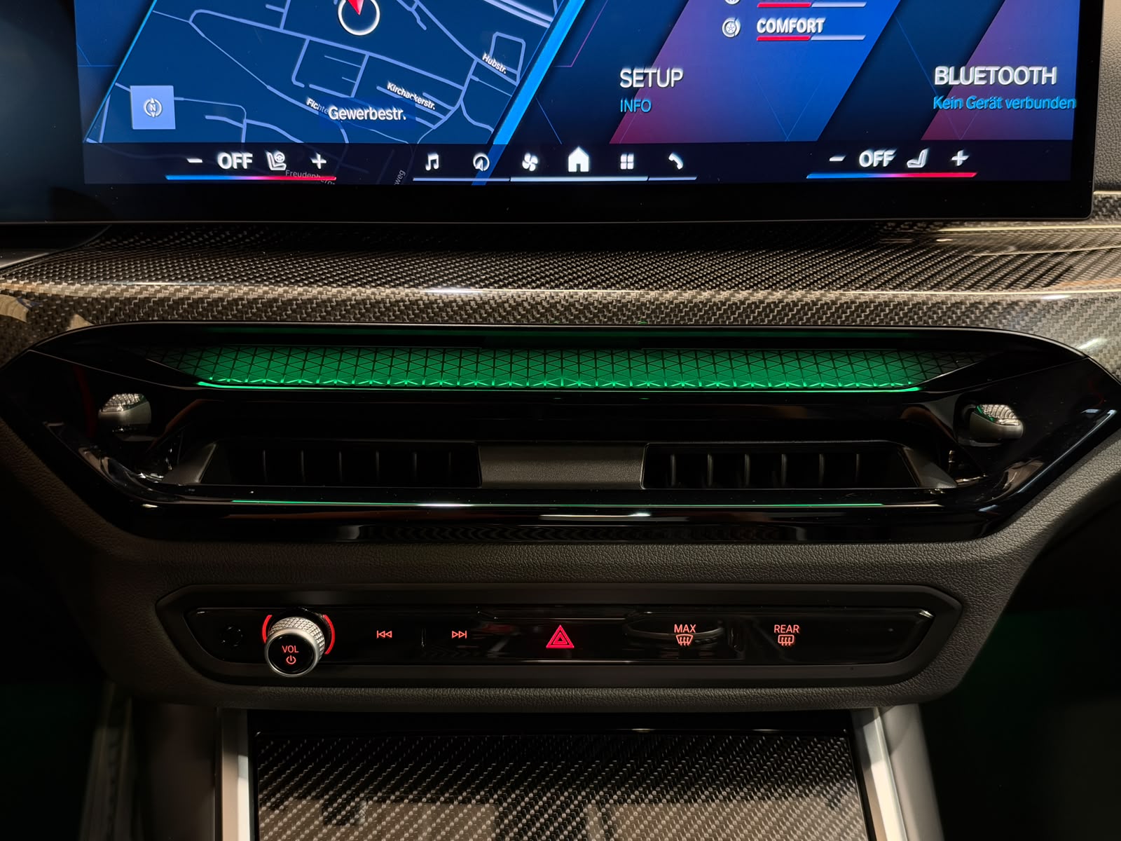 BMW M2 Steptronic *Fire Red Metallic*-image-22
