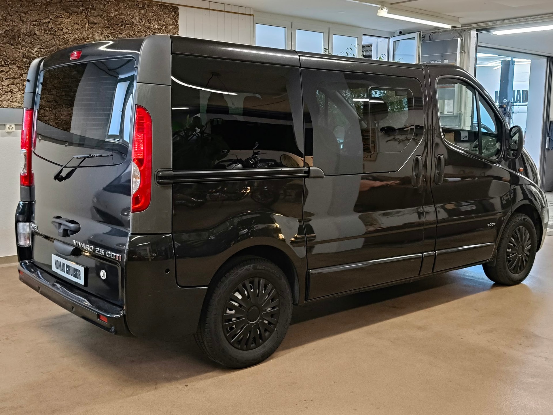OPEL Vivaro Tour 2.5 CDTI 2.7t L1H1-image-5