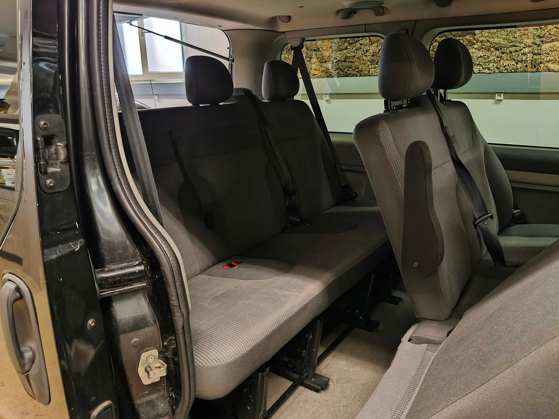 OPEL Vivaro Tour 2.5 CDTI 2.7t L1H1-image-22
