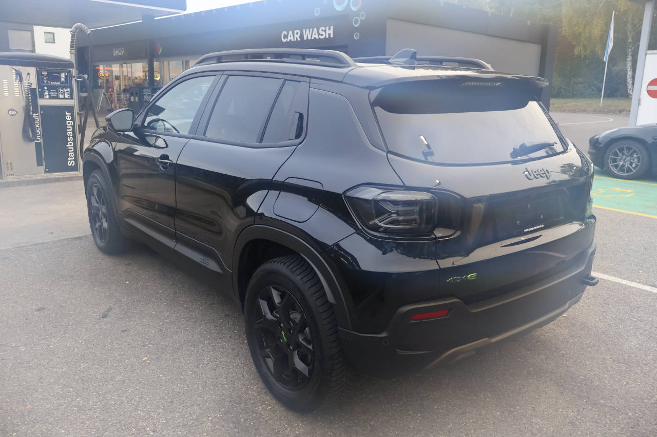 JEEP Avenger 1.2 MHEV Overland 4xe-image-5