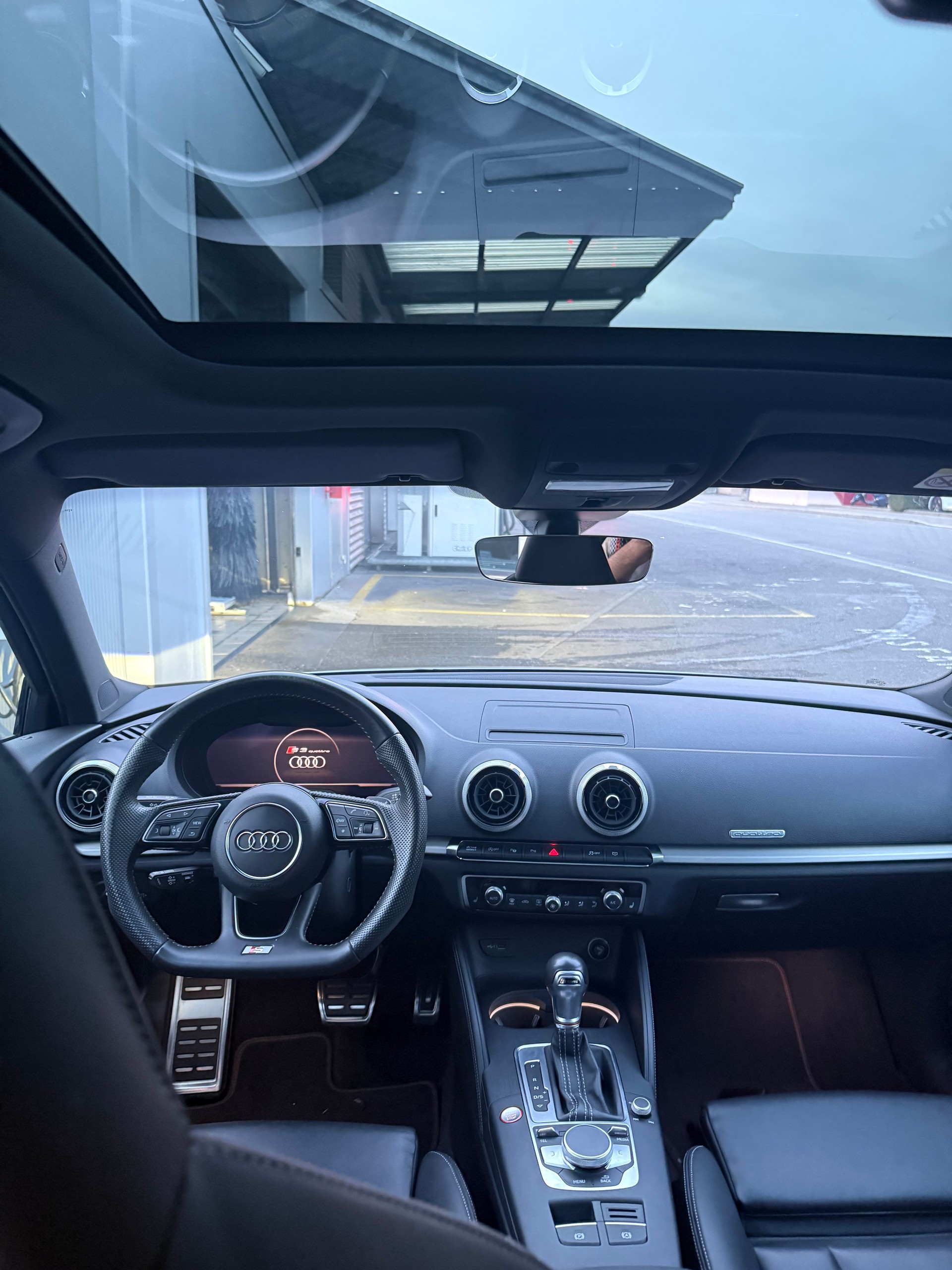 AUDI Sportback 2.0 TFSI quattro S-Tronic-image-5