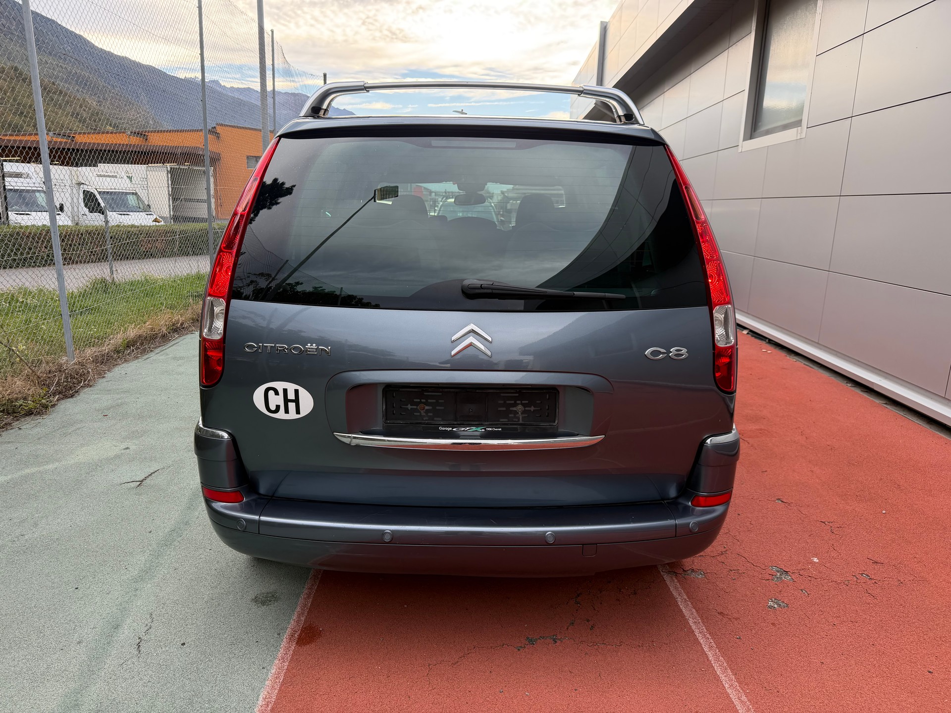 CITROEN C8 2.0 16V HDi Exclusive-image-5