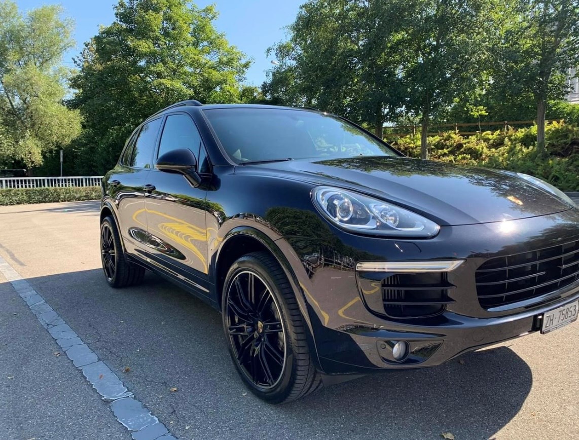 PORSCHE Cayenne S Diesel-image-3