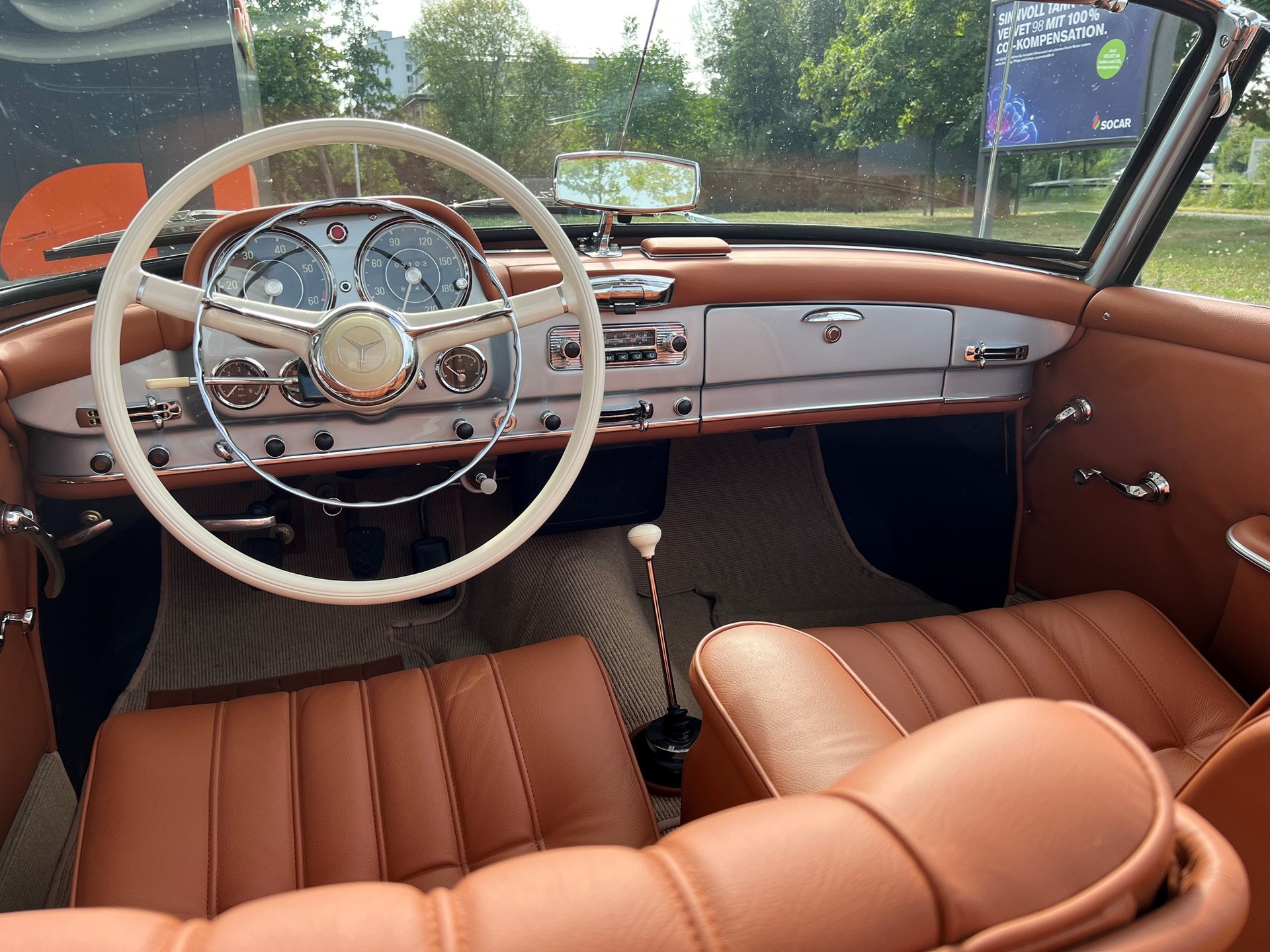 MERCEDES-BENZ 190 sl-image-10