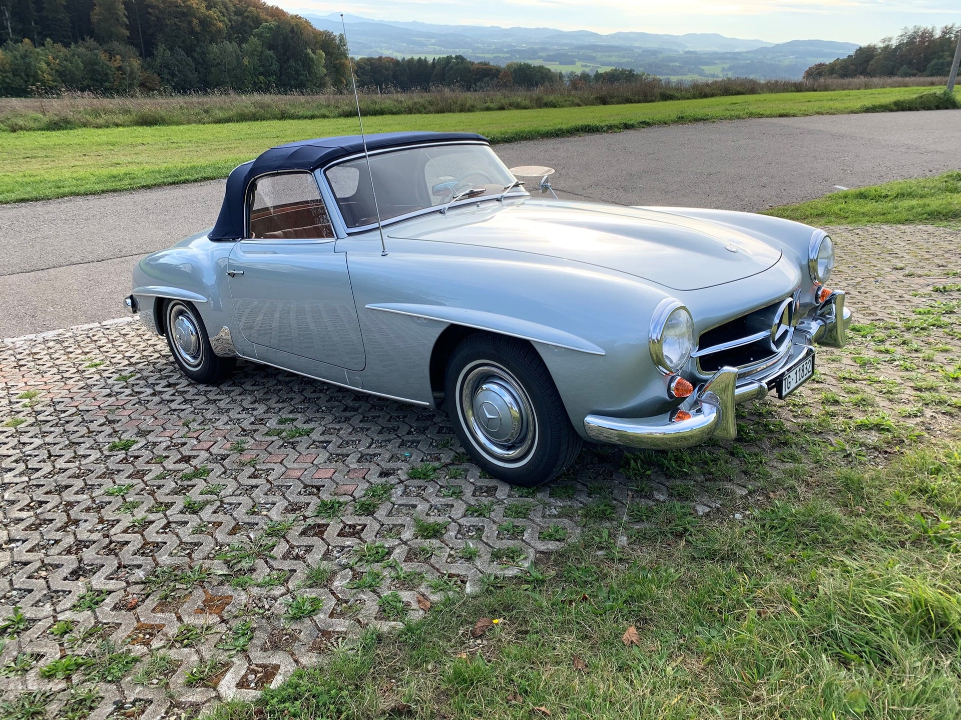 MERCEDES-BENZ 190 sl-image-0