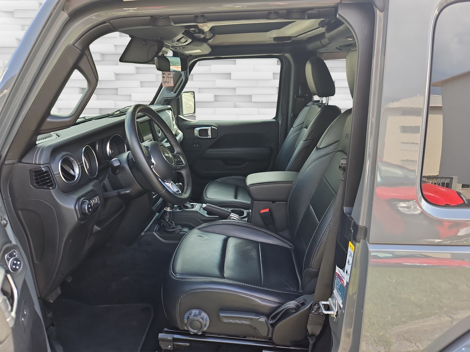 JEEP Wrangler 2.0 Sahara Automatic-image-8