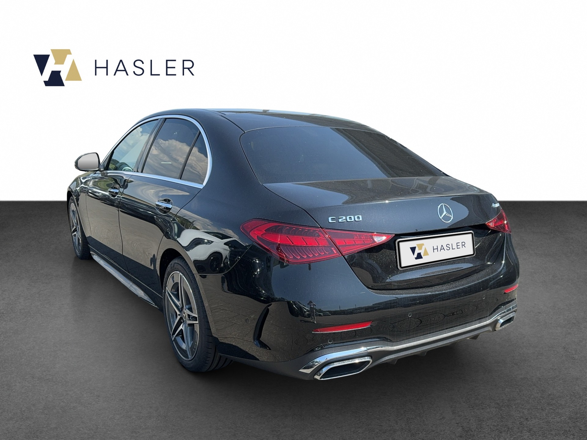 MERCEDES-BENZ C 200 4Matic AMG Line-image-2
