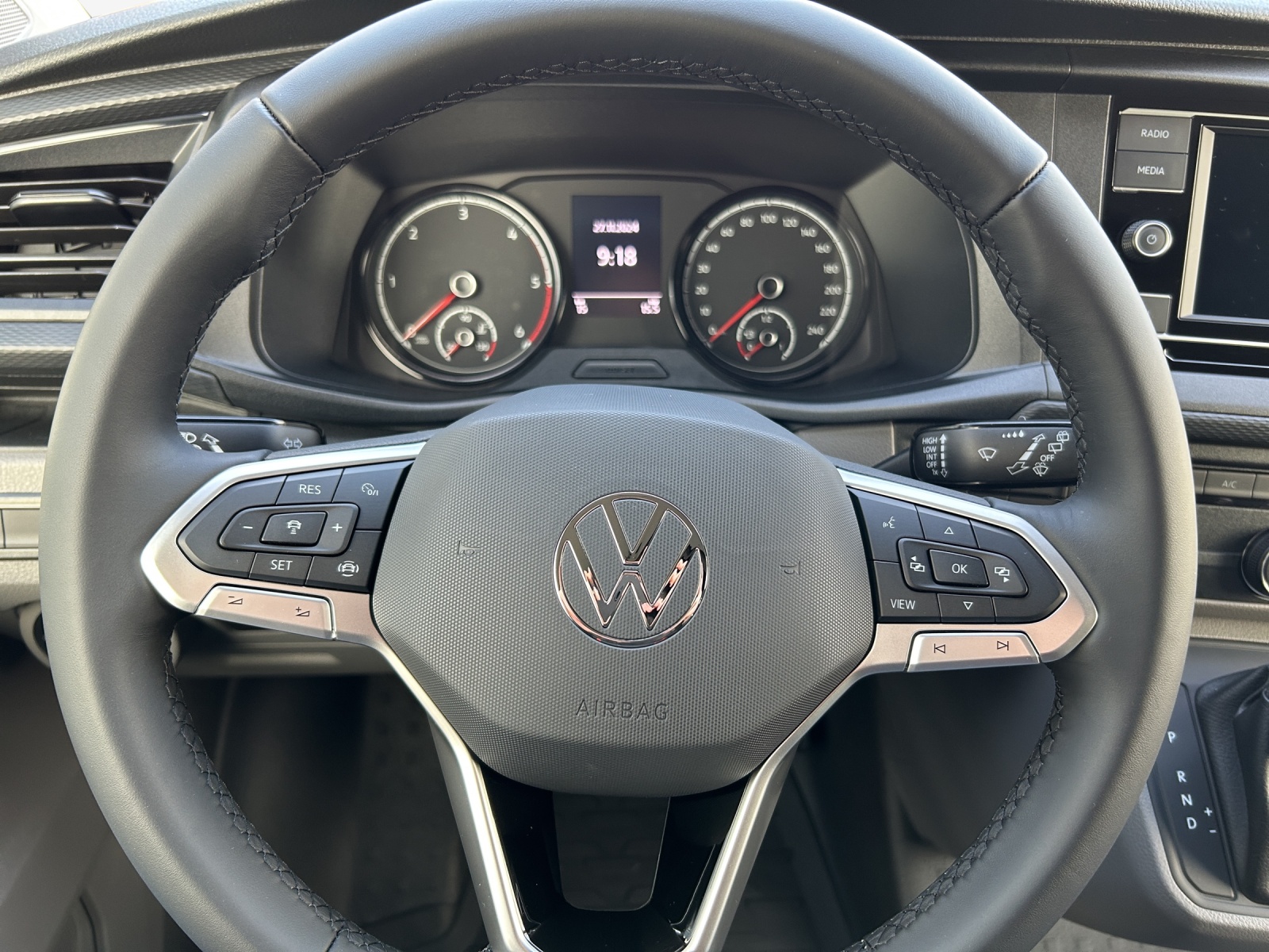 VW T6.1 2.0 TDI Envia Free 4Motion DSG-image-9
