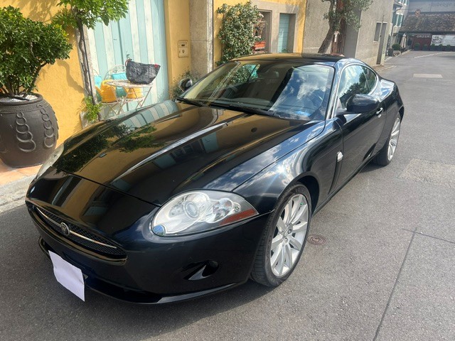 JAGUAR XK 4.2 V8 Automatic — slika 1