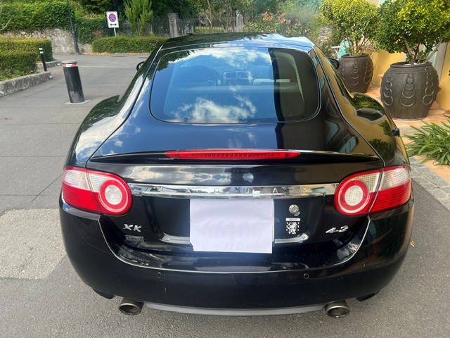 JAGUAR XK 4.2 V8 Automatic-image-2