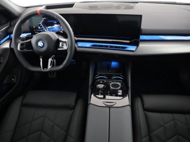 BMW i5 M60 xDrive-image-17