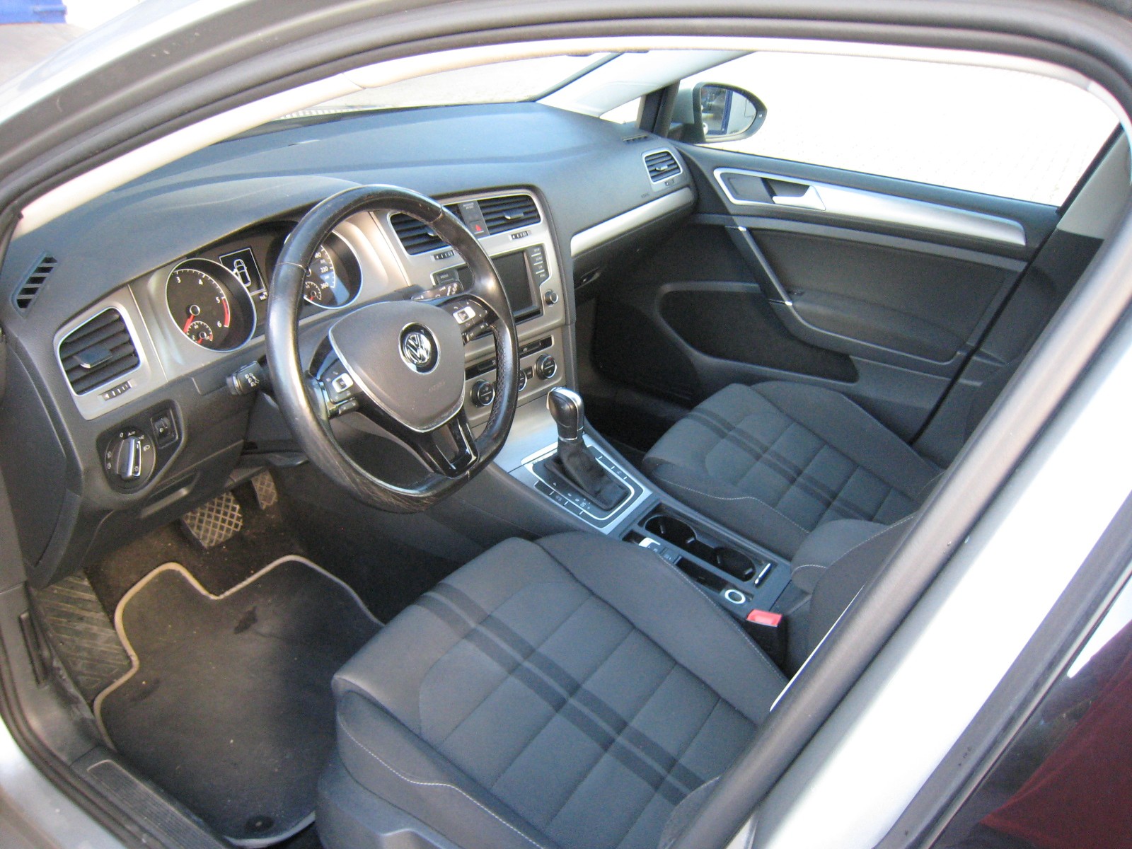 VW Golf 1.6 TDI BlueMotion Comfortline-image-5