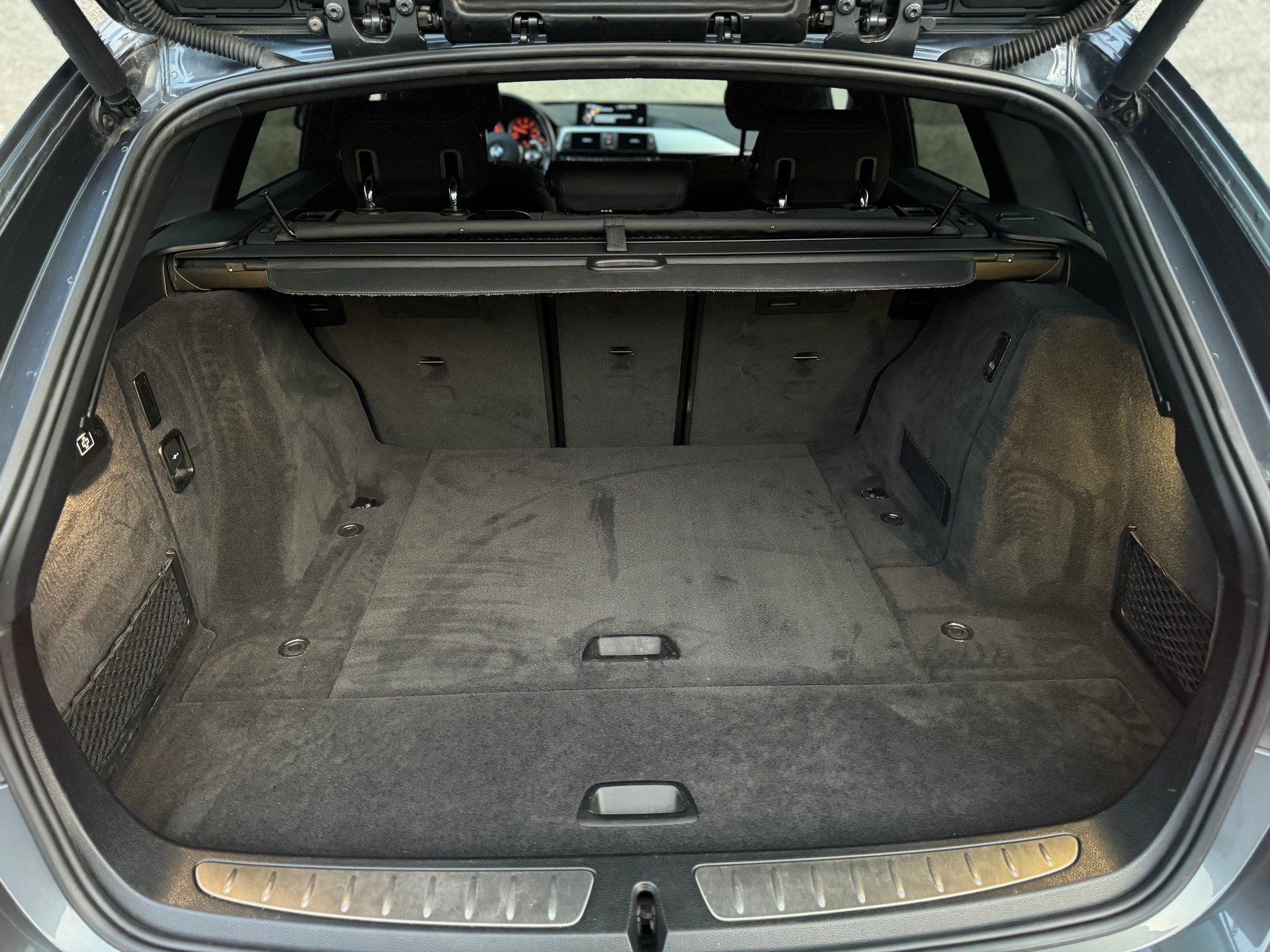 BMW 320d xDrive Touring Steptronic-image-6