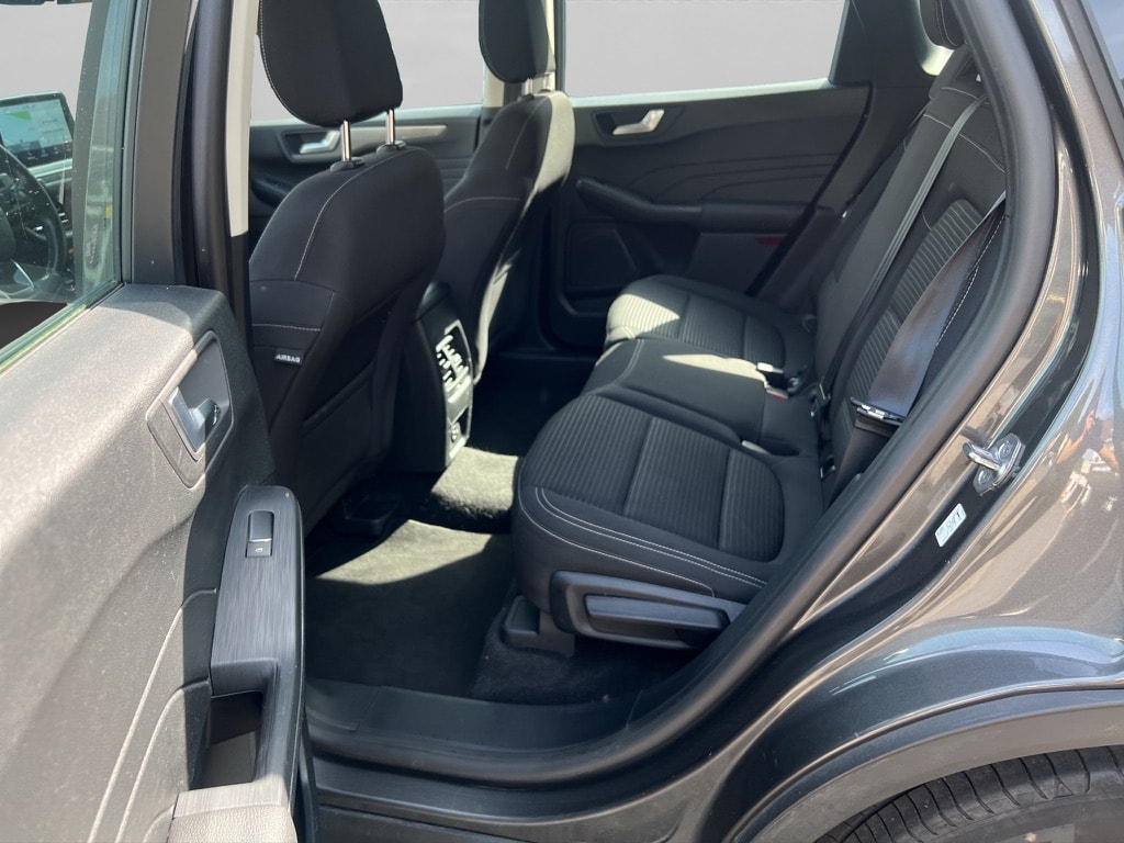 FORD Kuga 2.5 PHEV Titanium 2WD-image-9