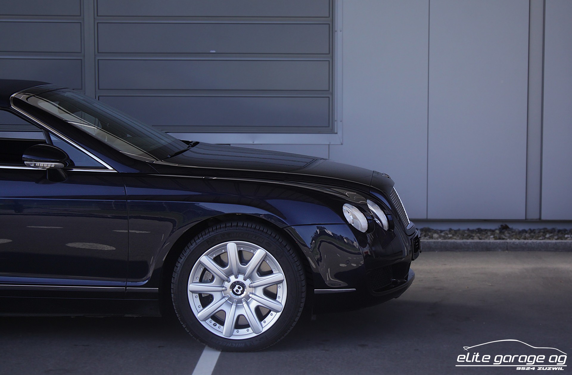 BENTLEY Continental GTC 6.0-image-9