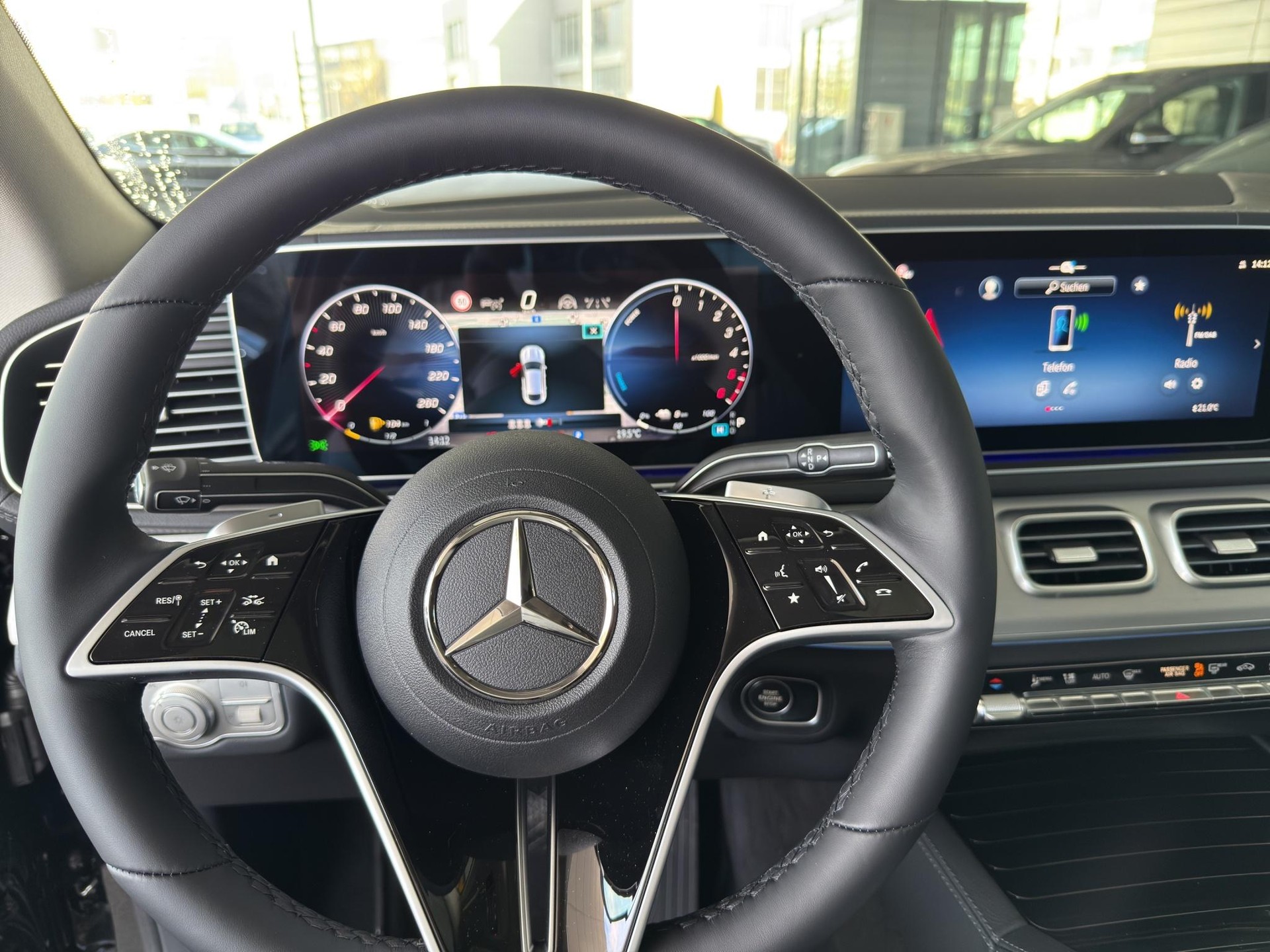 MERCEDES-BENZ GLE 350 de AMG Line 4matic Coupé-image-13