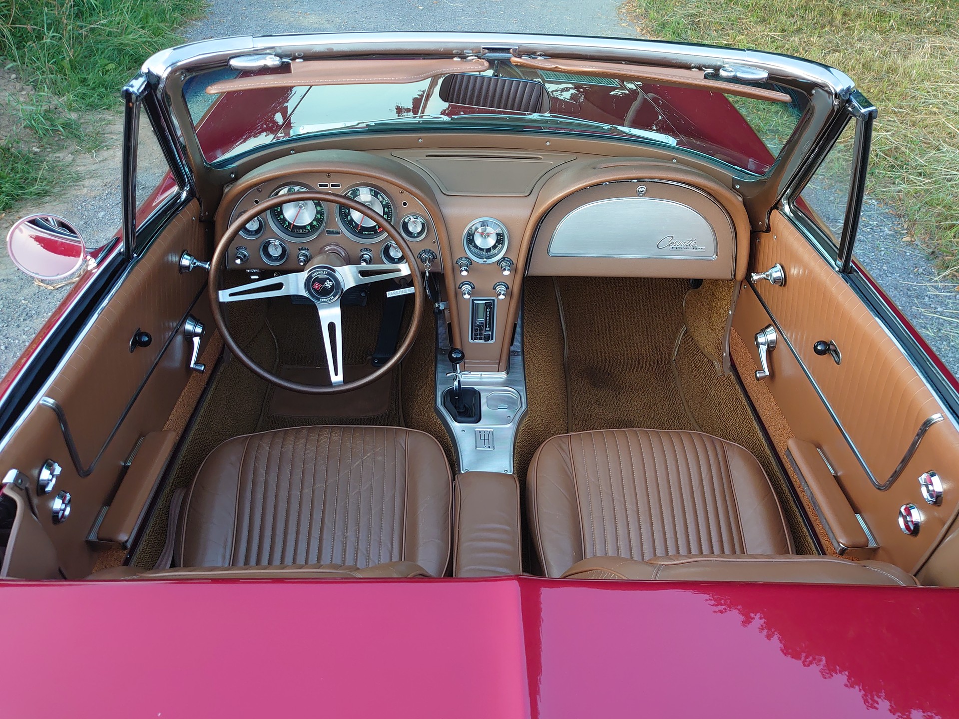 CHEVROLET Corvette Stingray-image-11