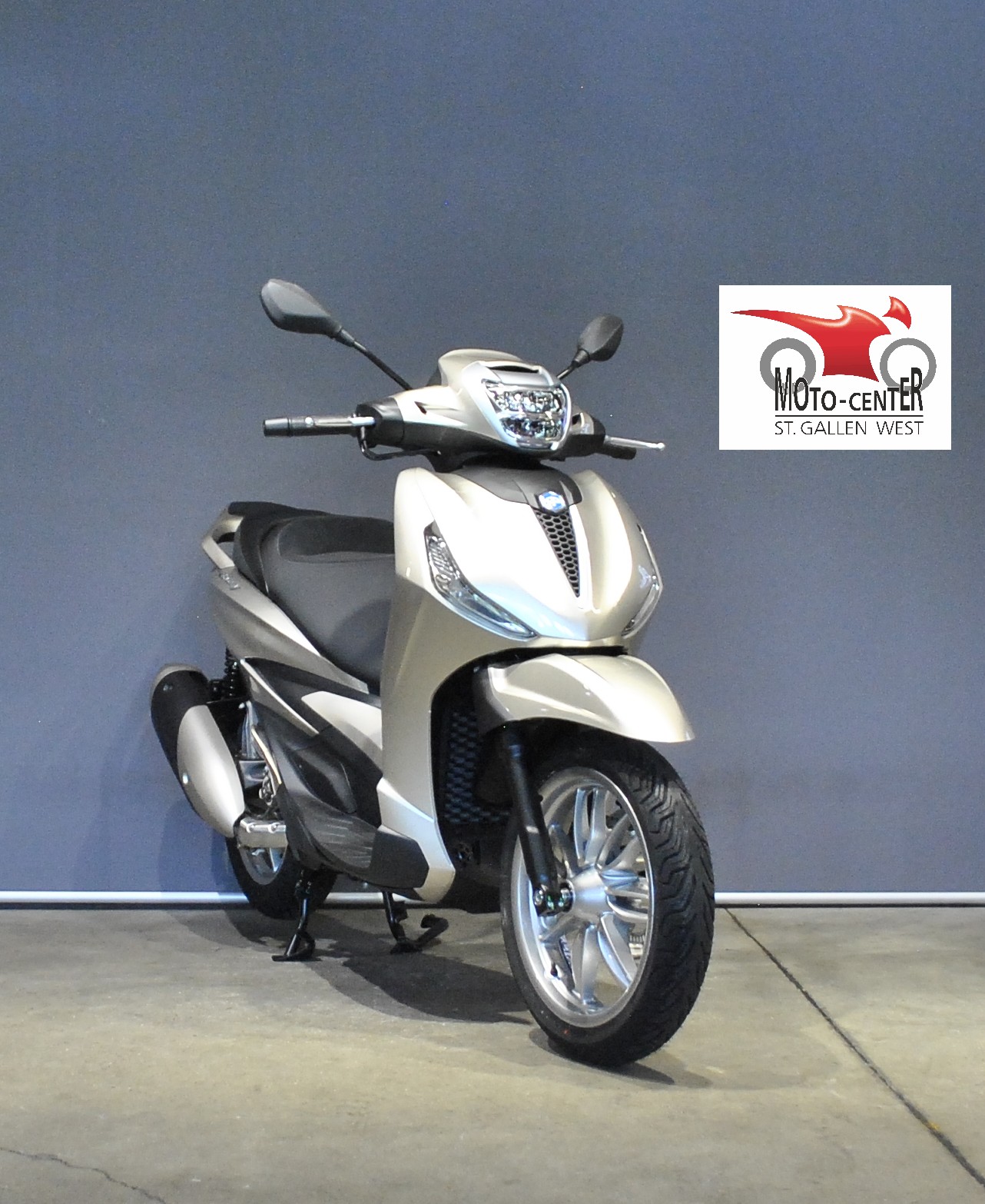 PIAGGIO Beverly 300